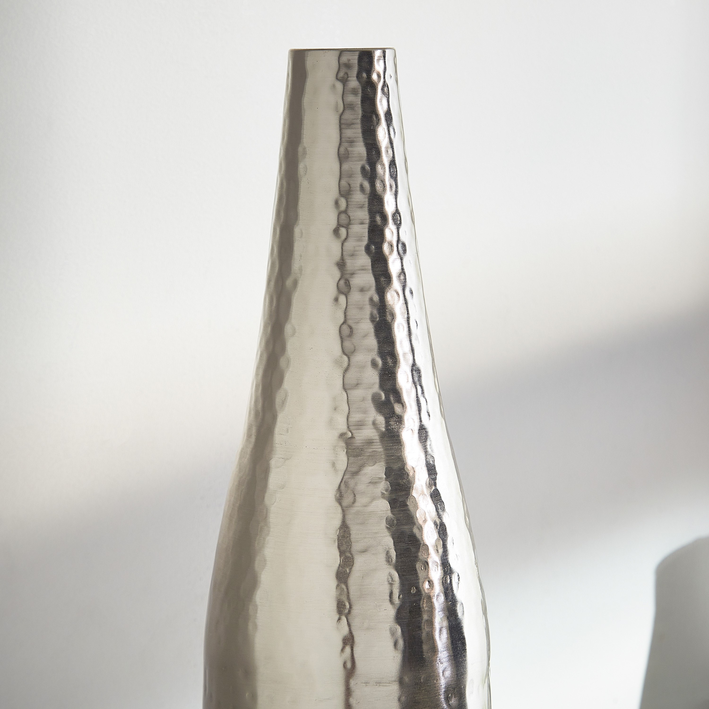Inaara Small Metal Conical Vase - 15x15x50 cm-hbxbedroom-decorandaccessories-vases-image-3