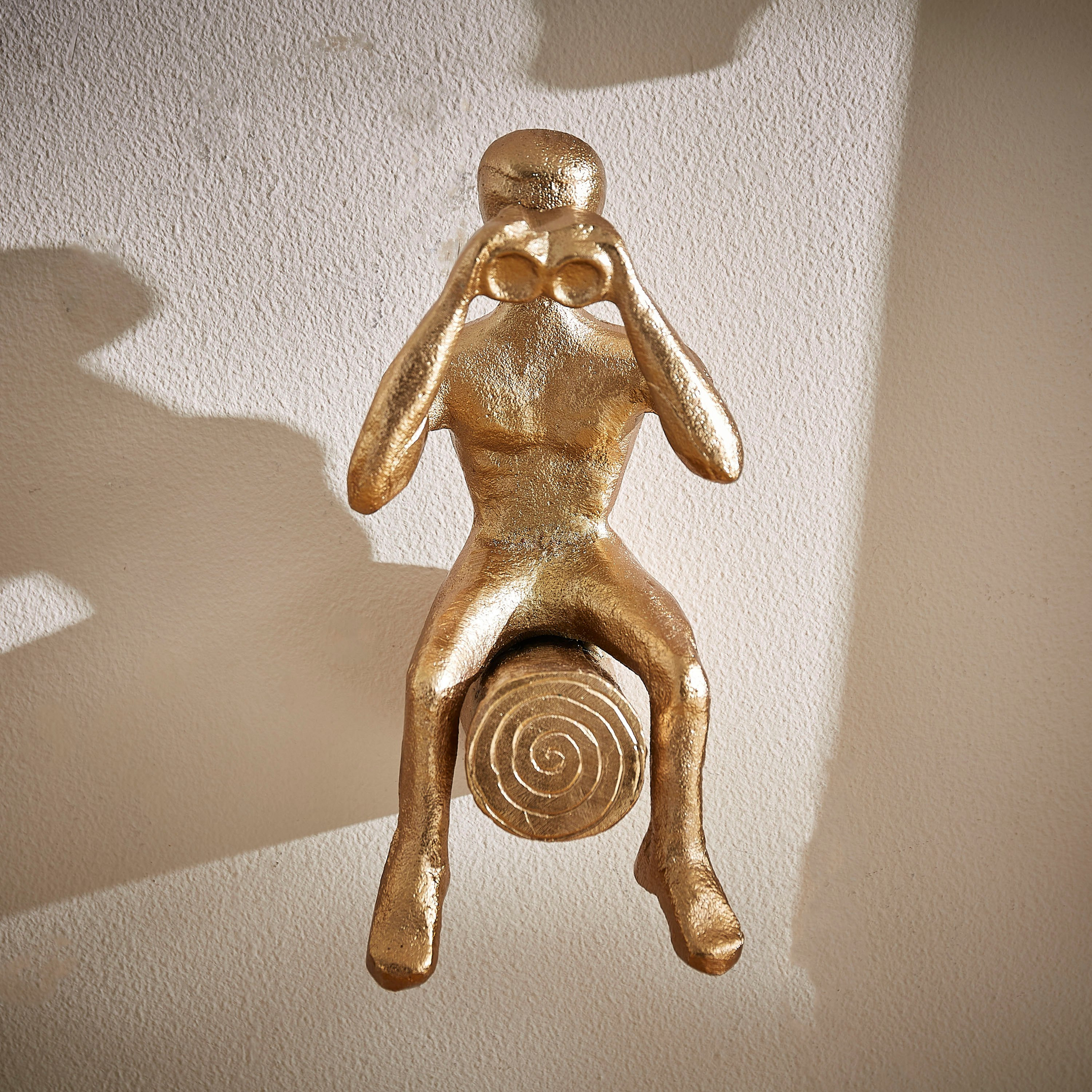 ديكور رجل معدني بمنظار من إنارة - 10x10x17 سم-hbxhomeware-homedecor-figurinesandornaments-image-2