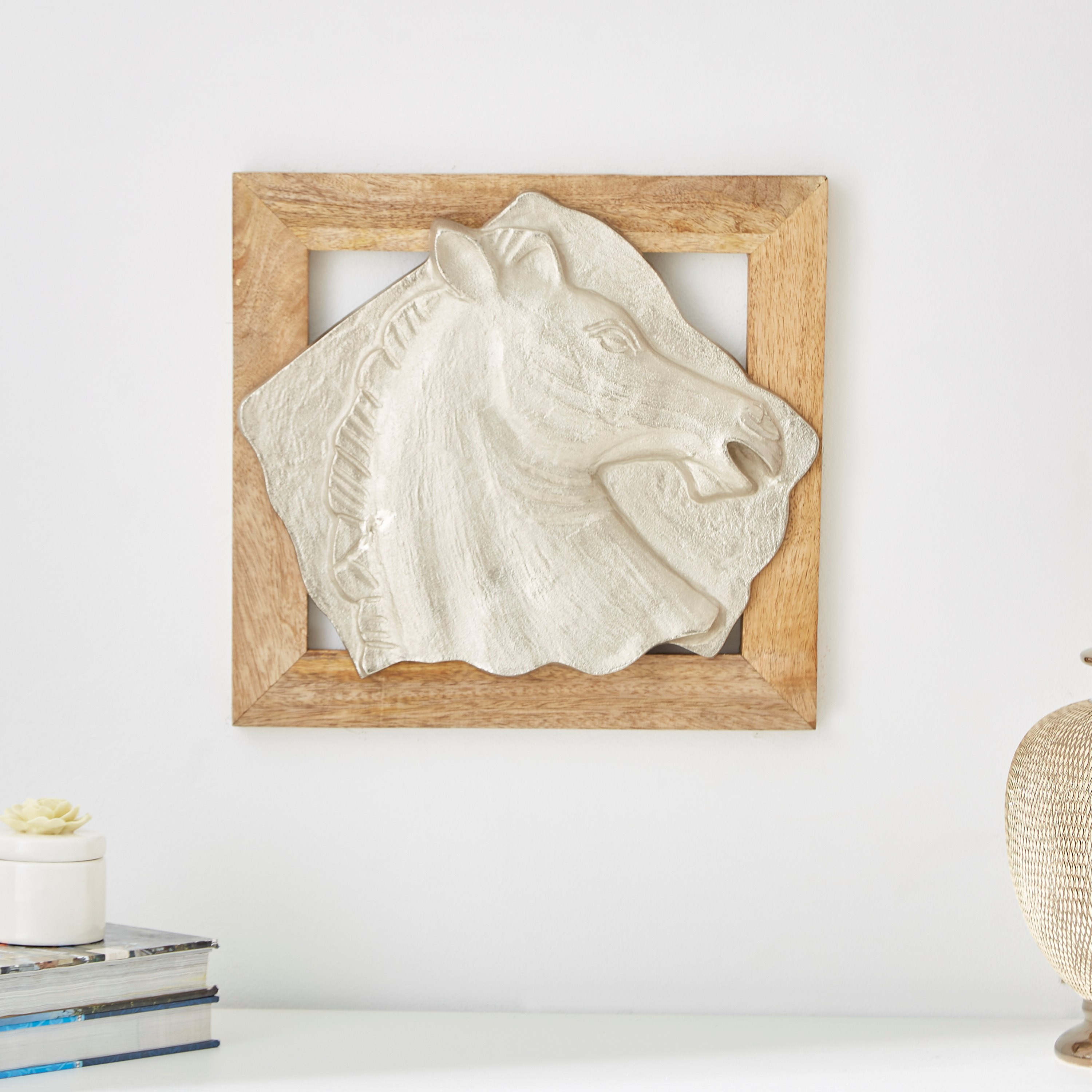 زينة حصان حفريّة معدنيّة من سكاوت - 34x6x31 سم-hbxdiningroom-walldecor-wallart-image-1