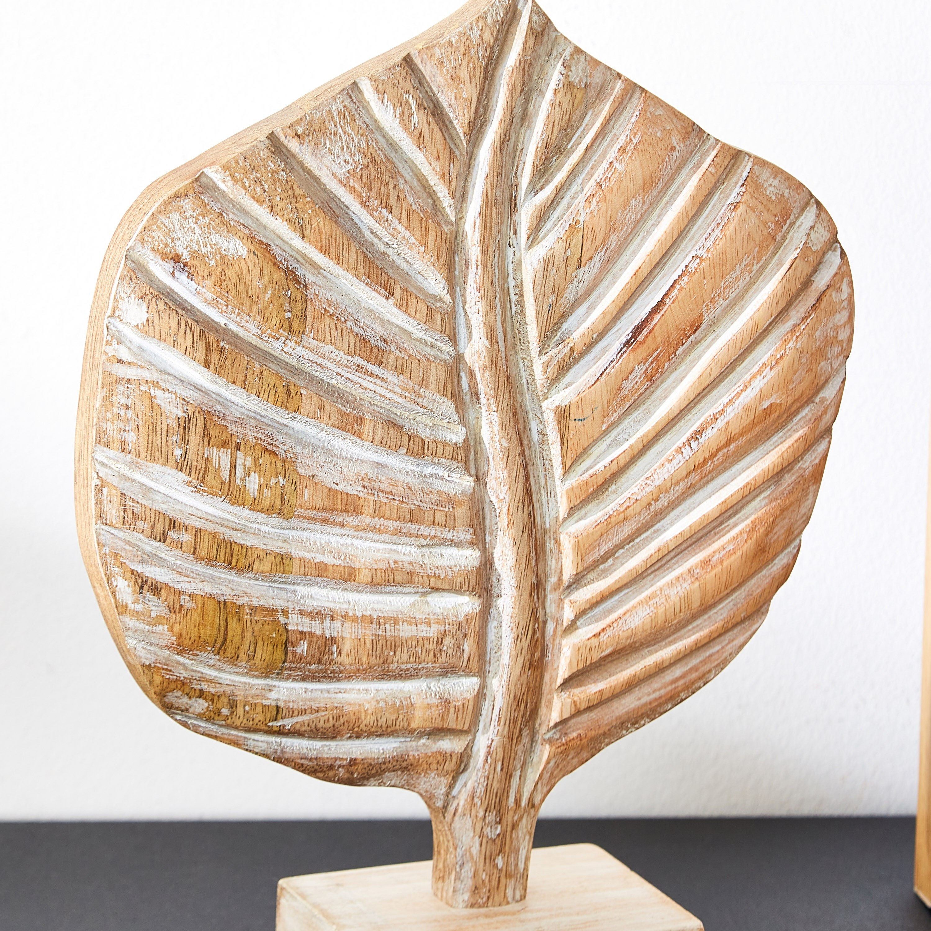قطعة ديكور خشبية بارزة الملمس بتصميم أوراق بيبال صغيرة من سكاوت - 22x9x29 سم-hbxhomeware-homedecor-figurinesandornaments-image-3