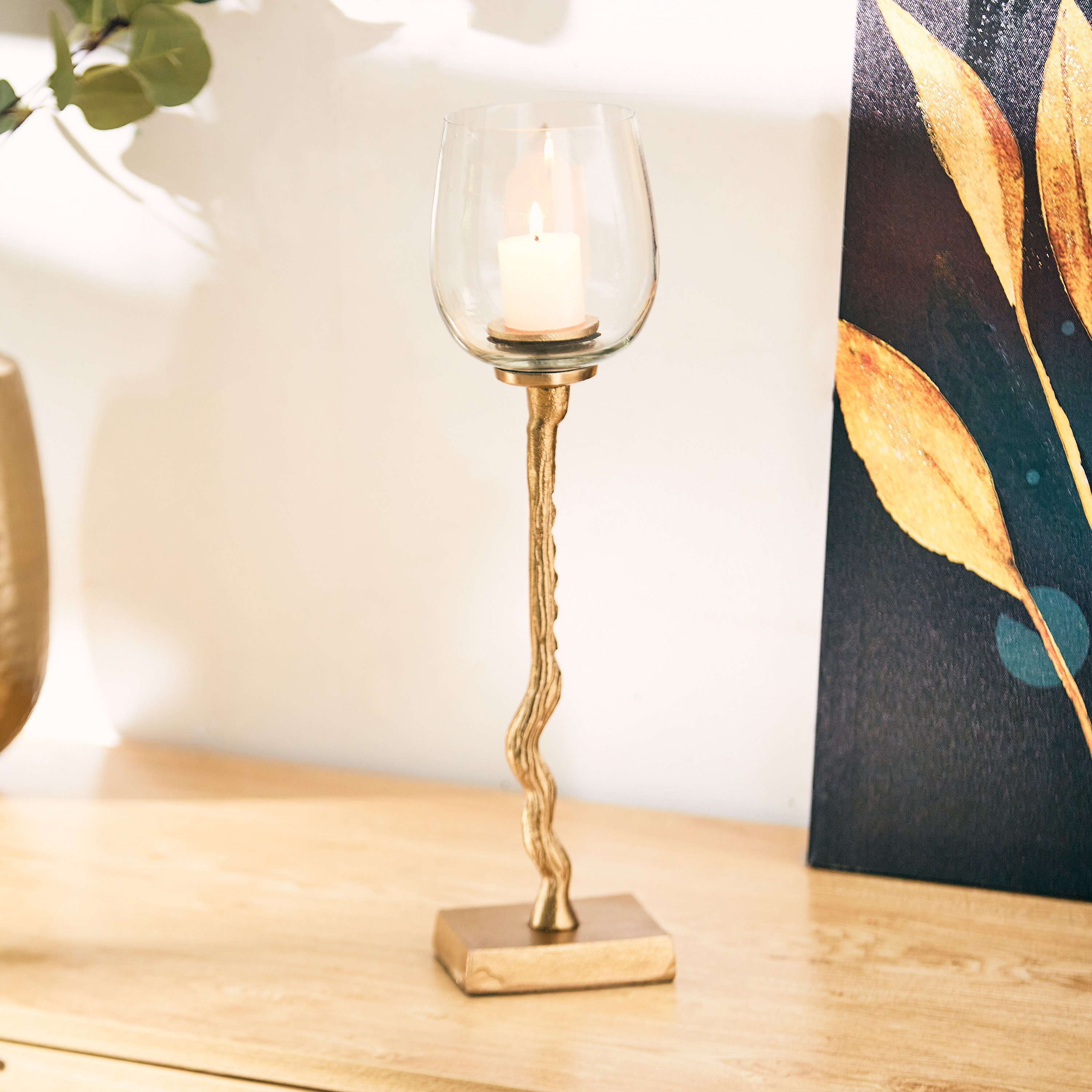 فانوس زجاجي منقوش بحامل من سكاوت- 10x10x38  سم-hbxlivingroom-decorandaccessories-candleholders-image-2