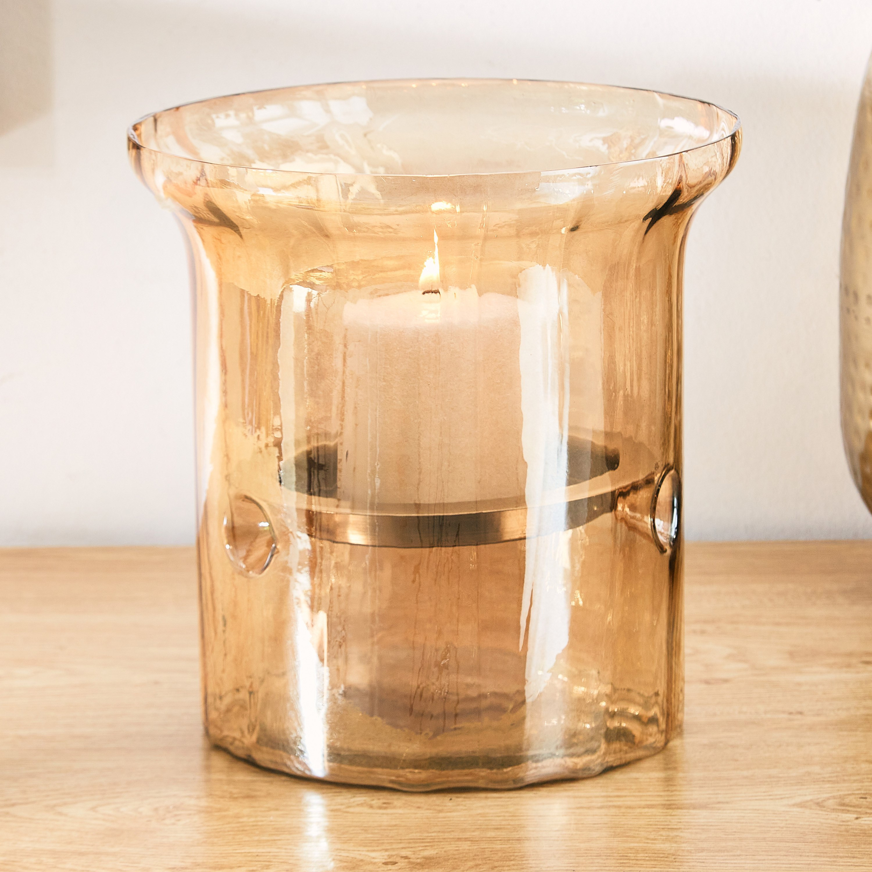 حامل شموع بتصميم فانوس كبير من الزجاج المنقوش من سكاوت - 22x22x22  سم-hbxlivingroom-decorandaccessories-candleholders-image-2