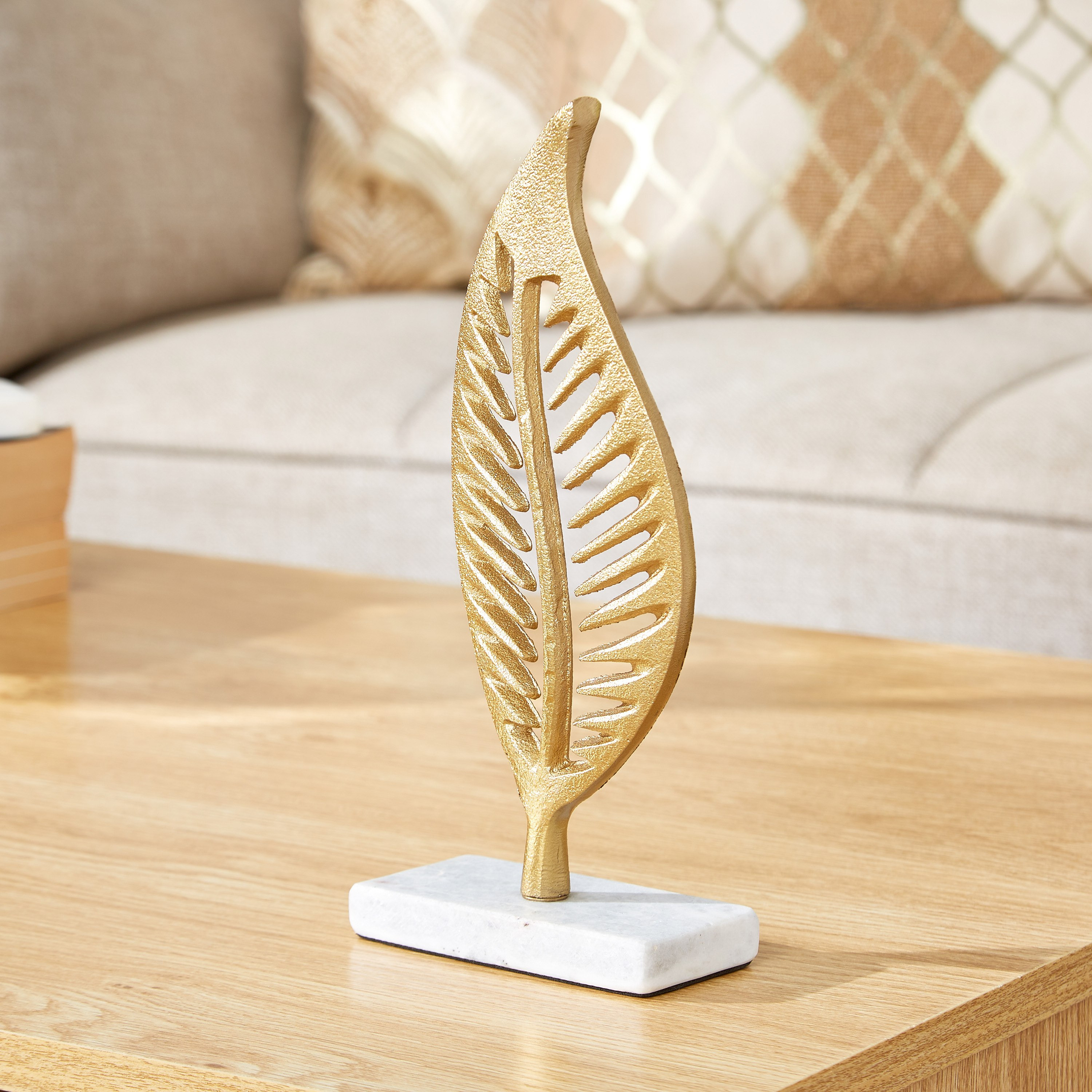 قطعة ديكور بتصميم ورقة شجر معدنية من سكاوت- 9×5×20 سم-hbxhomeware-homedecor-figurinesandornaments-image-2
