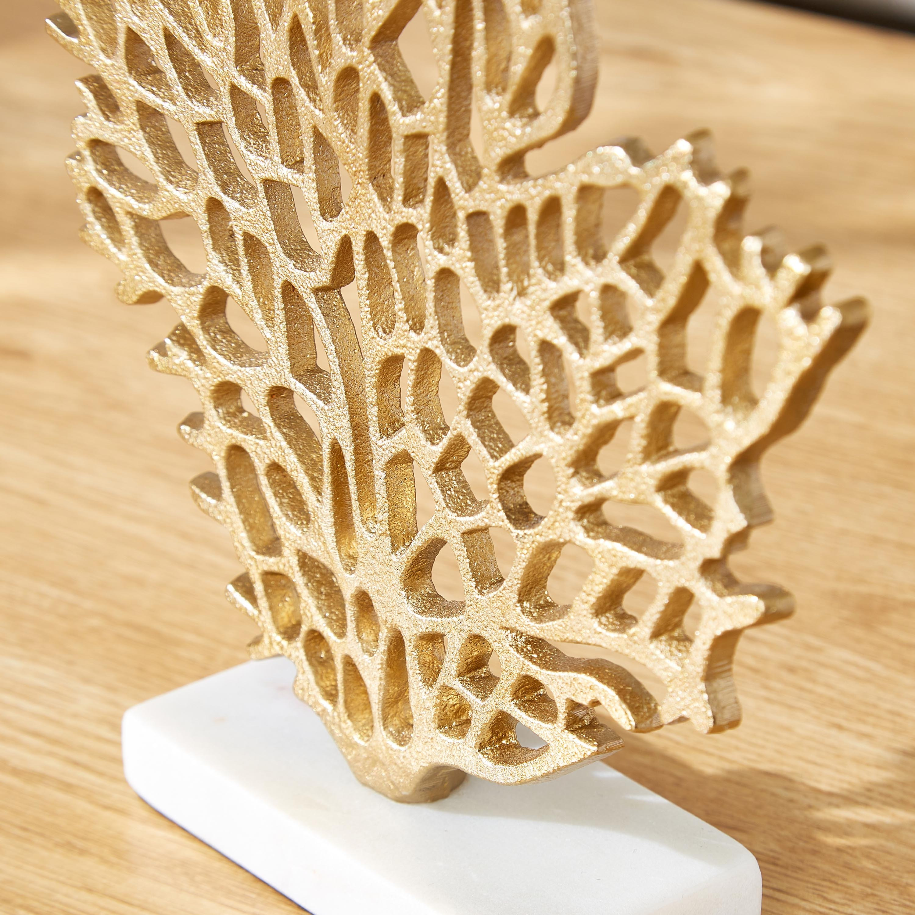 منحوتة معدنية بتصميم ورقة سرخس مثقبة من سكاوت - 9×5×20 سم-hbxhomeware-homedecor-figurinesandornaments-image-3
