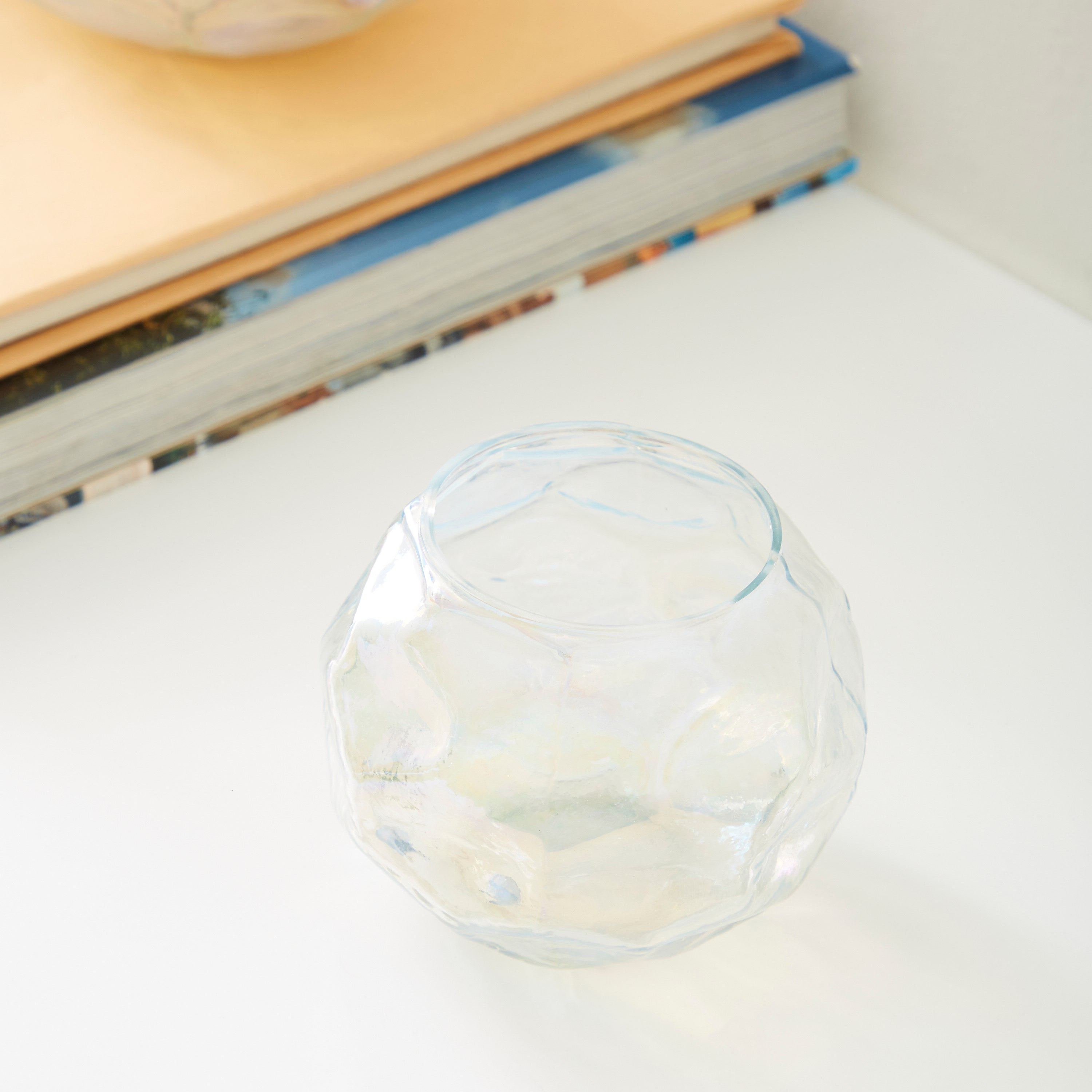 حامل شموع زجاجي لؤلؤي من مياكي - 10x10x8 سم-hbxlivingroom-decorandaccessories-candleholders-image-2