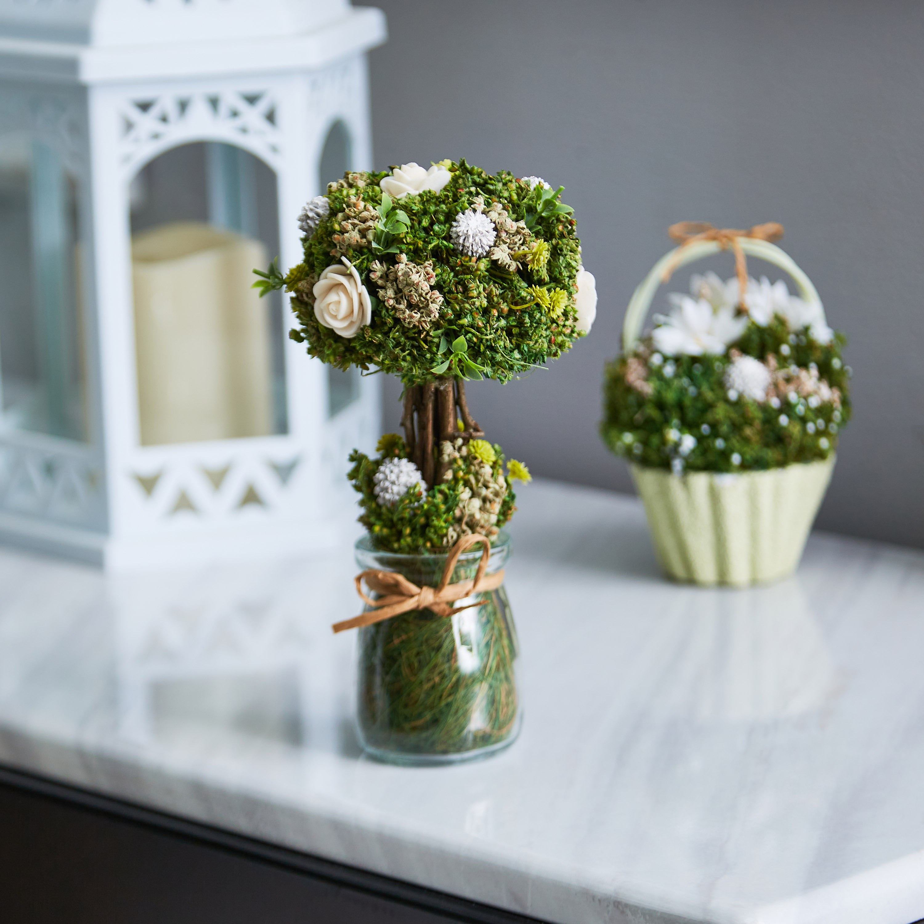 سلة زهور الأقحوان من إيريس - 10×10×13 سم-hbxdecorandfurnishings-homeaccessories-artificialflowersandplants-image-1