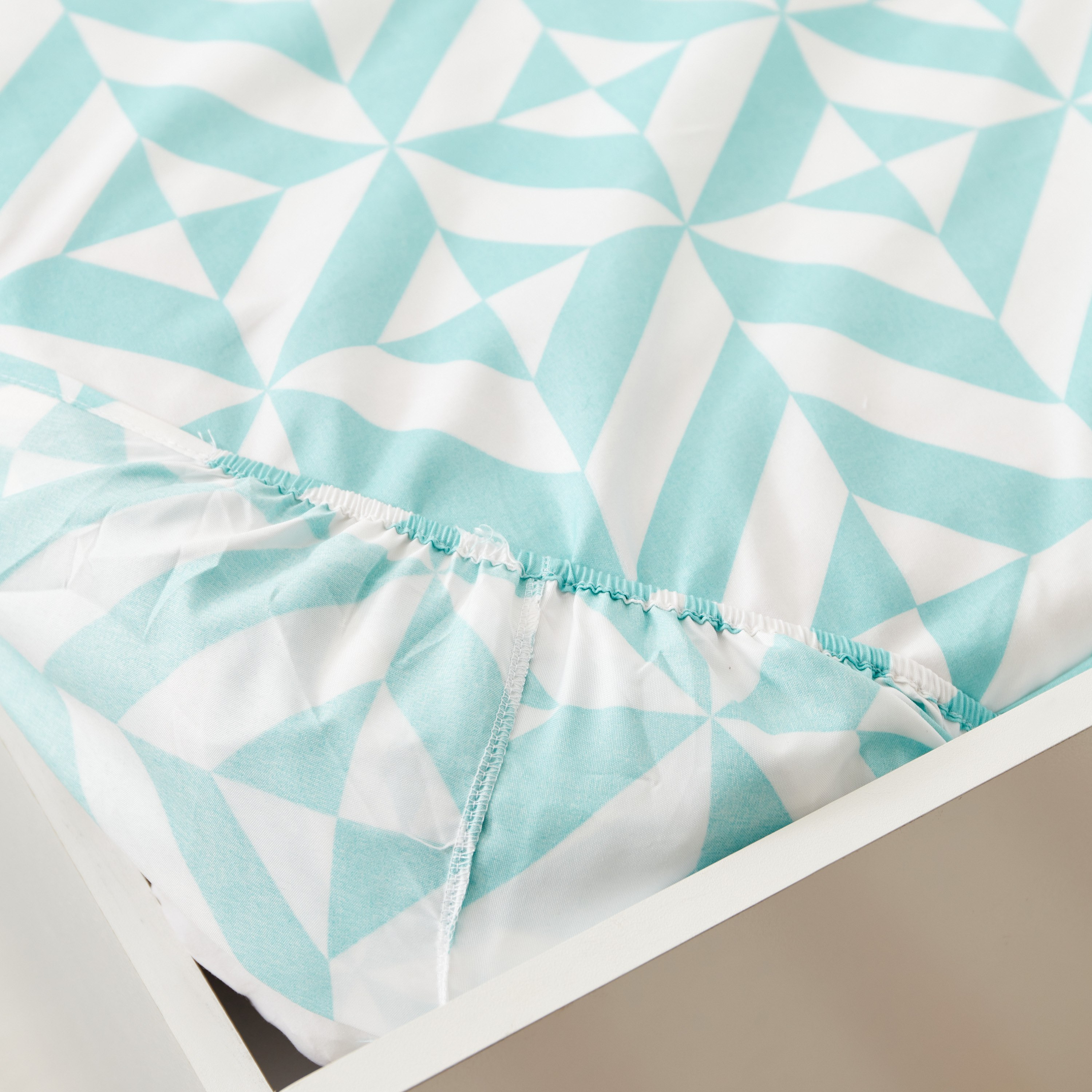 شرشف مطاطي فردي بألياف ميكروفايبر وطبعات من أتلانتا جايد - 90 × 200 + 25 سم-hbxhomeware-bedding-fittedsheets-image-4