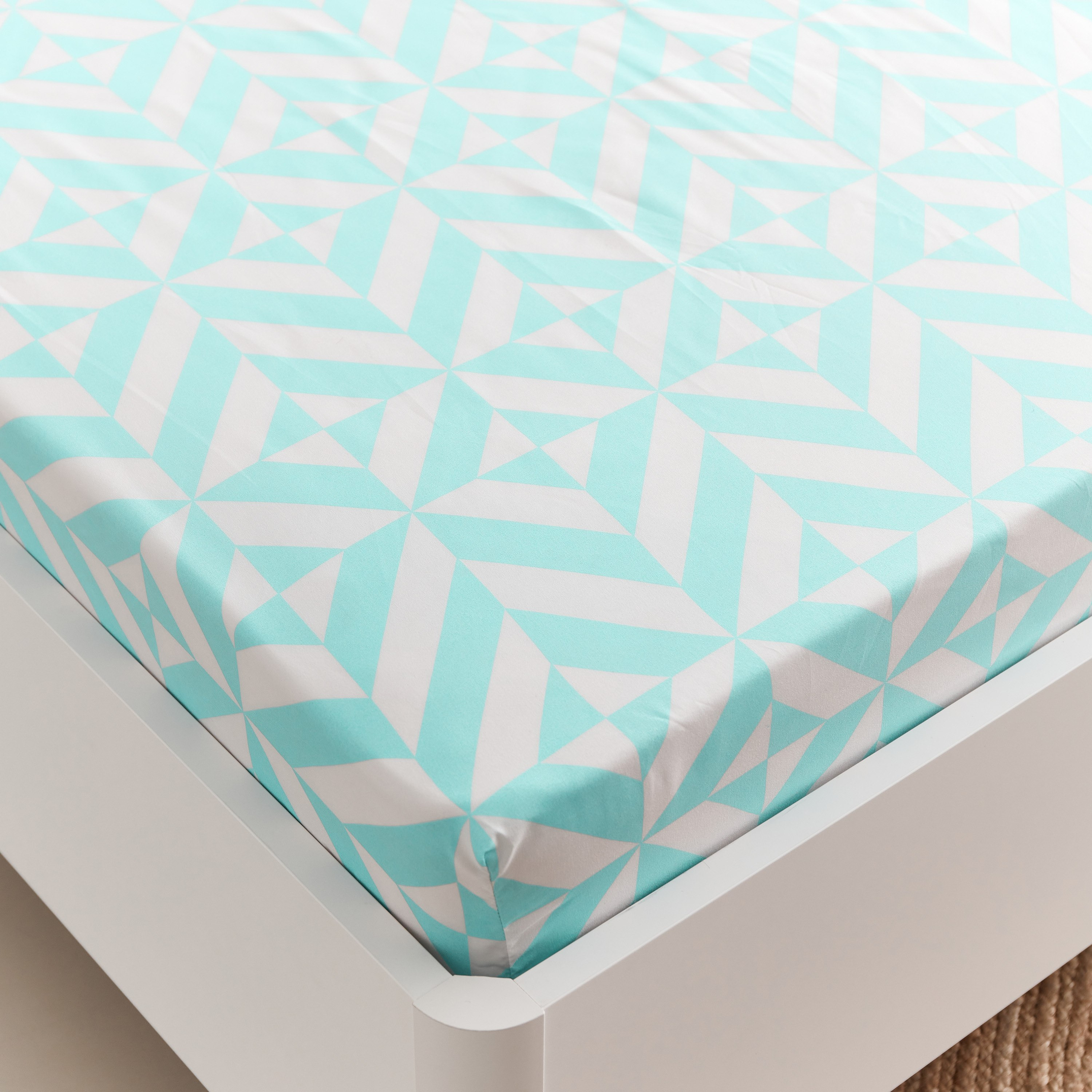 شرشف مطاطي كينج بألياف ميكروفايبر وطبعات من أتلانتا جايد - 180x200+25 سم-hbxhomeware-hbxbedroom-image-3