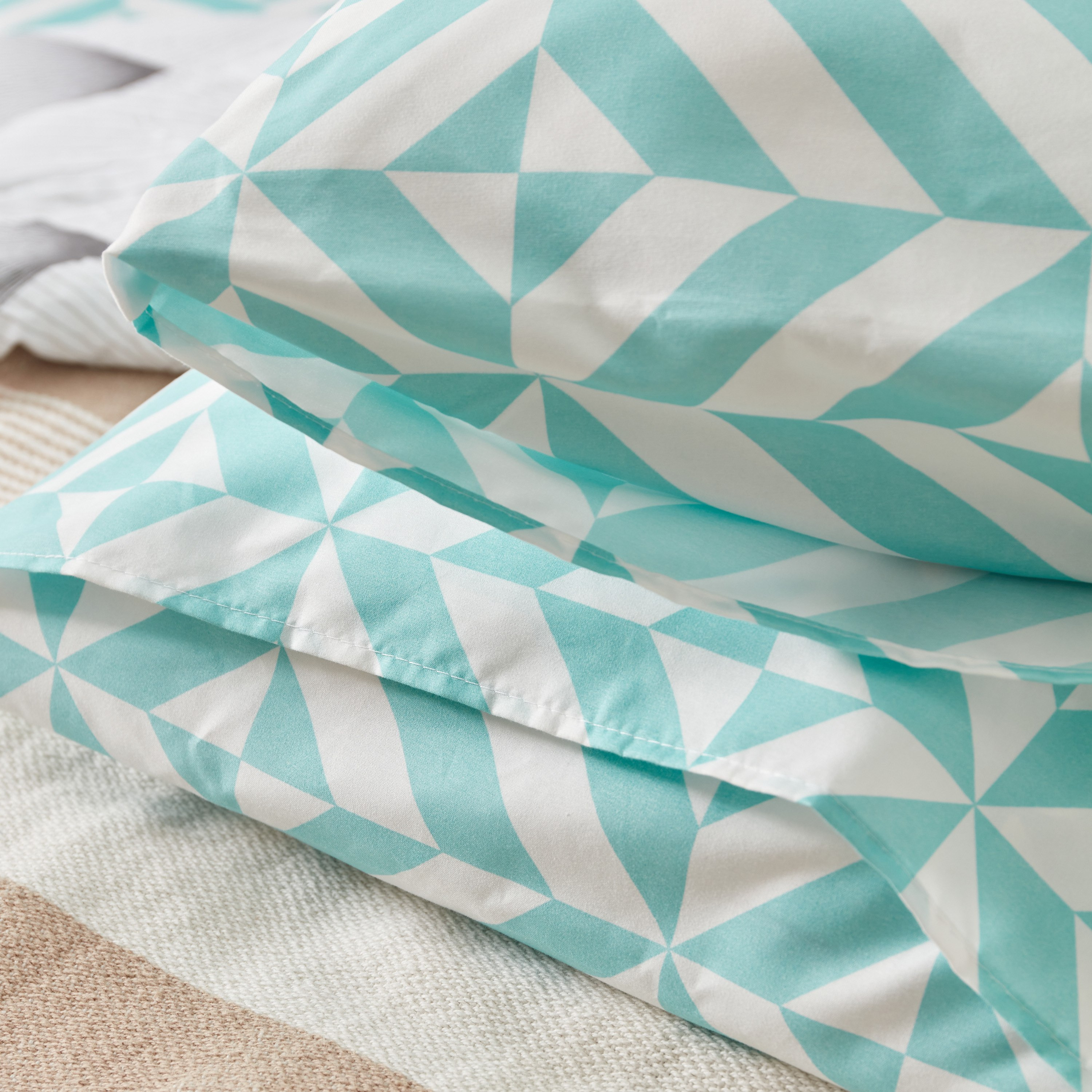 Atlanta Jade 2-Piece Printed Microfibre Pillow Cover Set - 50x75 cm-hbxhomeware-hbxbedroom-image-3