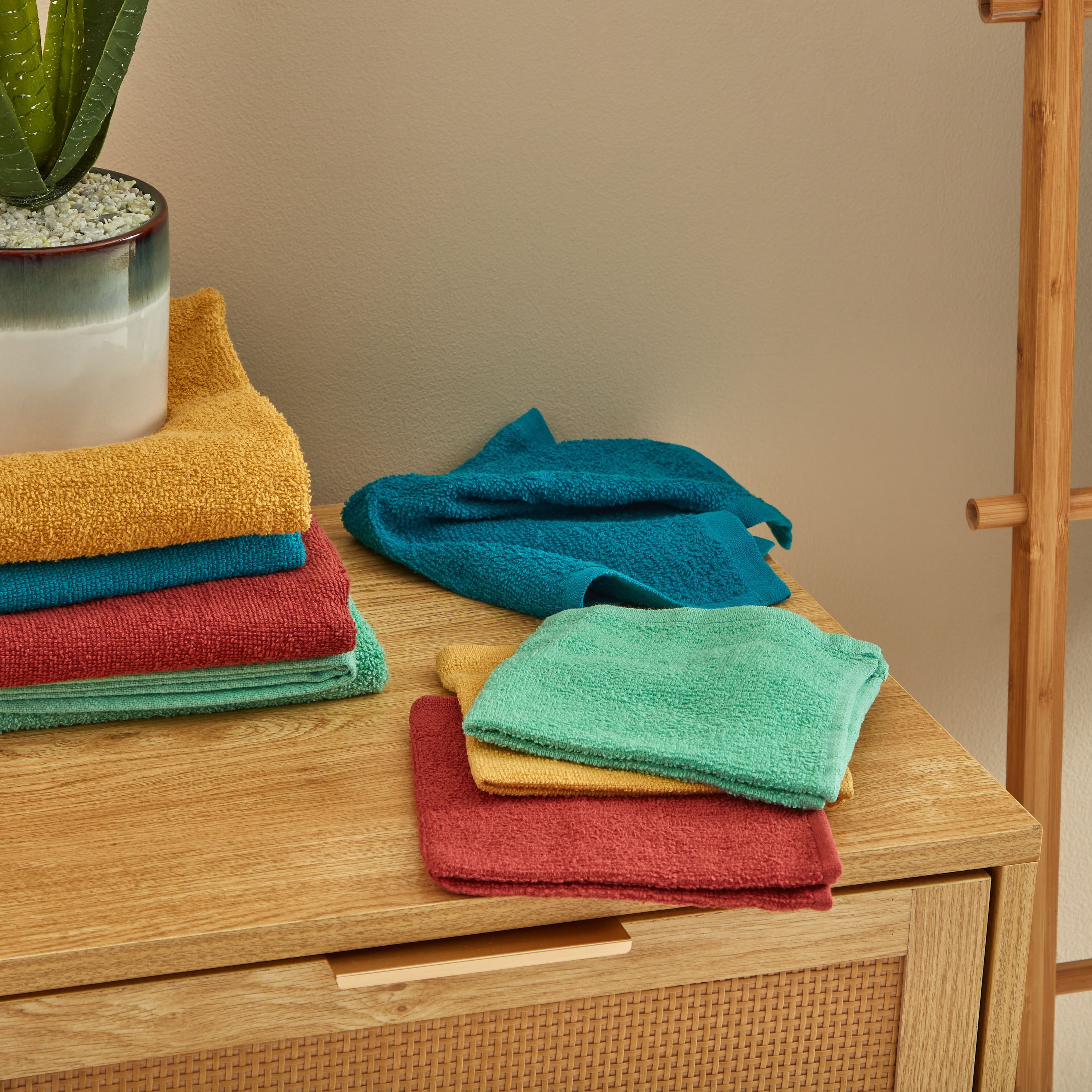 طقم مناشف وجه 4 قطع من أتلانتا - 30x30 سم-hbxbathroom-bathroomtextiles-image-1