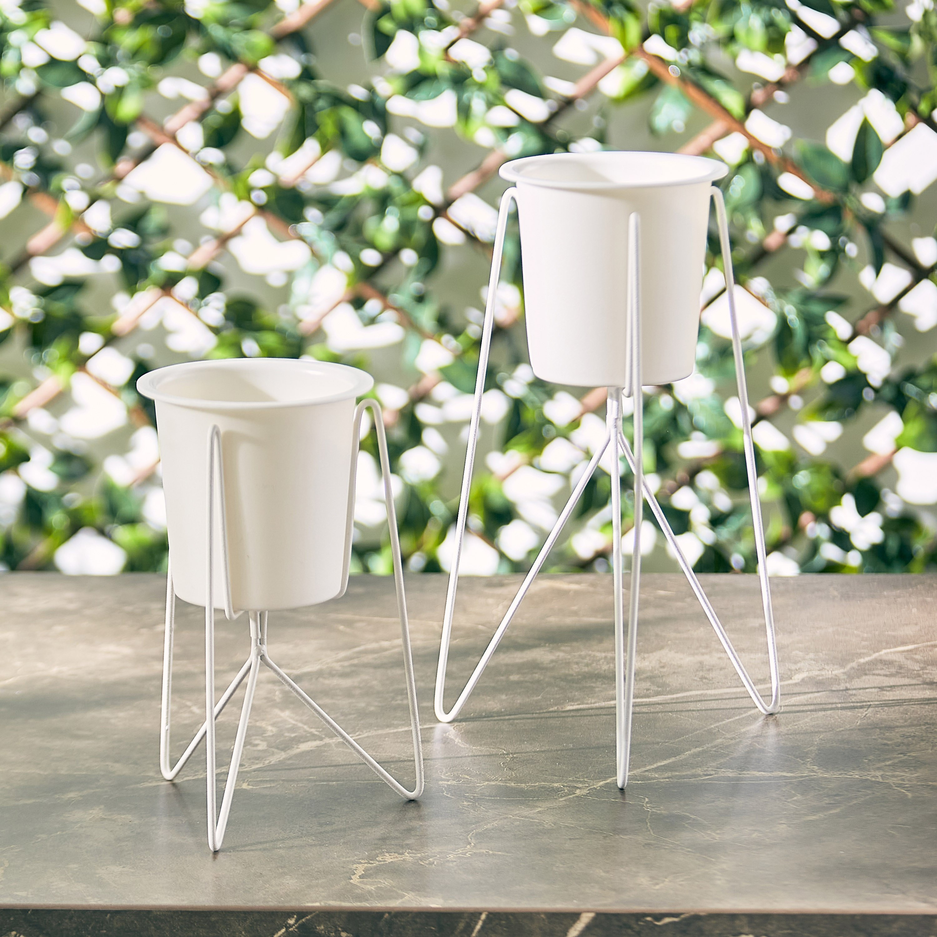 طقم وعاء بحامل أواني زرع معدني 4 قطع من ليام-hbxhomeware-hbxdecorandfurnishings-image-1