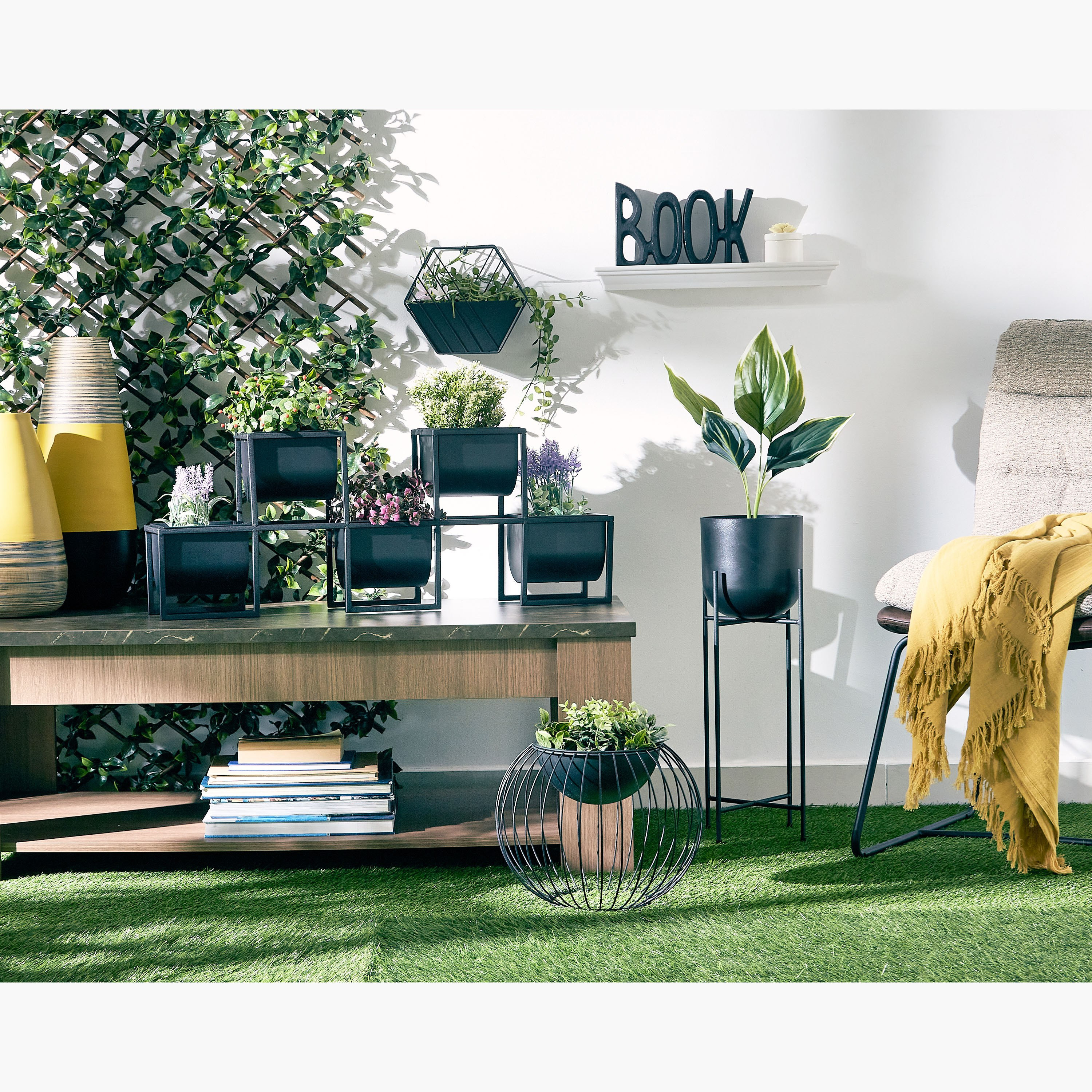 Liam Wall Hanging Metal Planter with Pot - 23x13x20 cm-PROMO_HB_AE_B1G1_250925-image-4