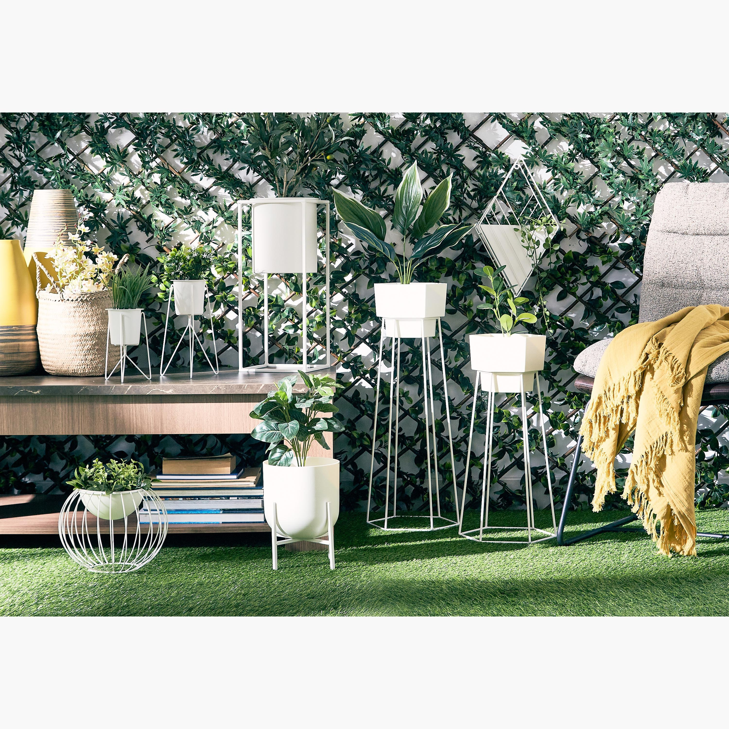 حامل إناء معدني من ليام مع وعاء معدني مطلي - 20×20×47 سم-hbxhomeware-hbxdecorandfurnishings-image-4
