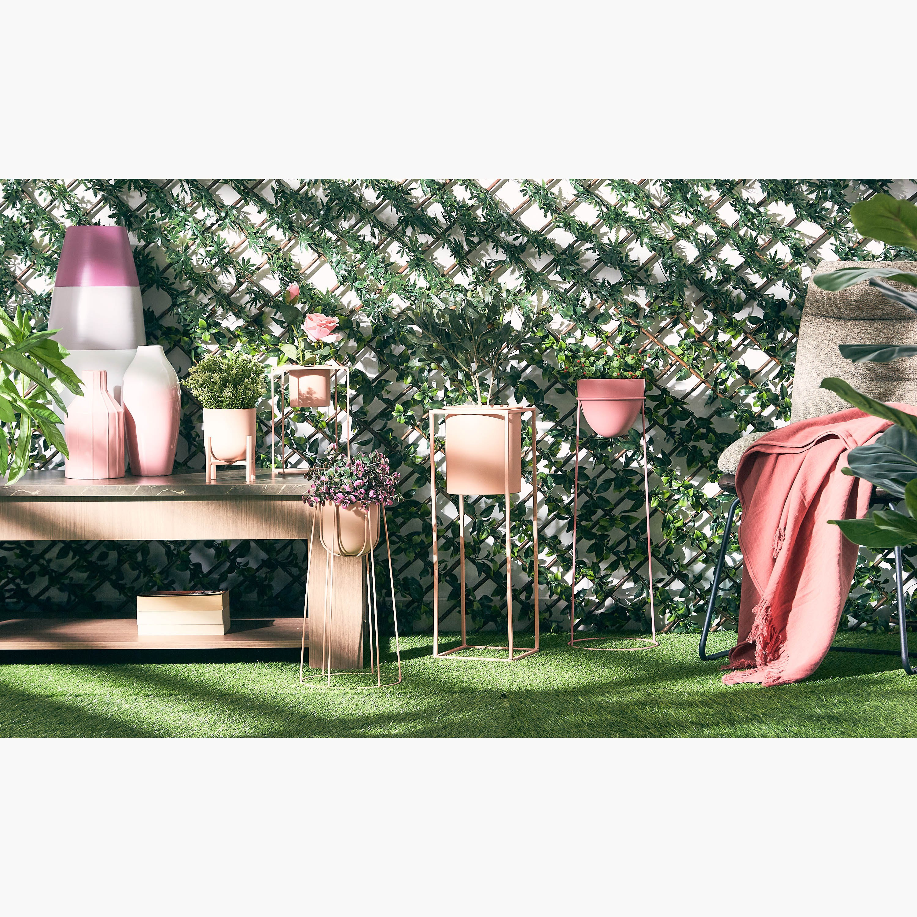 حامل إناء زرع معدني مع وعاء من ليام - 22x22x41سم-hbxhomeware-hbxdecorandfurnishings-image-4
