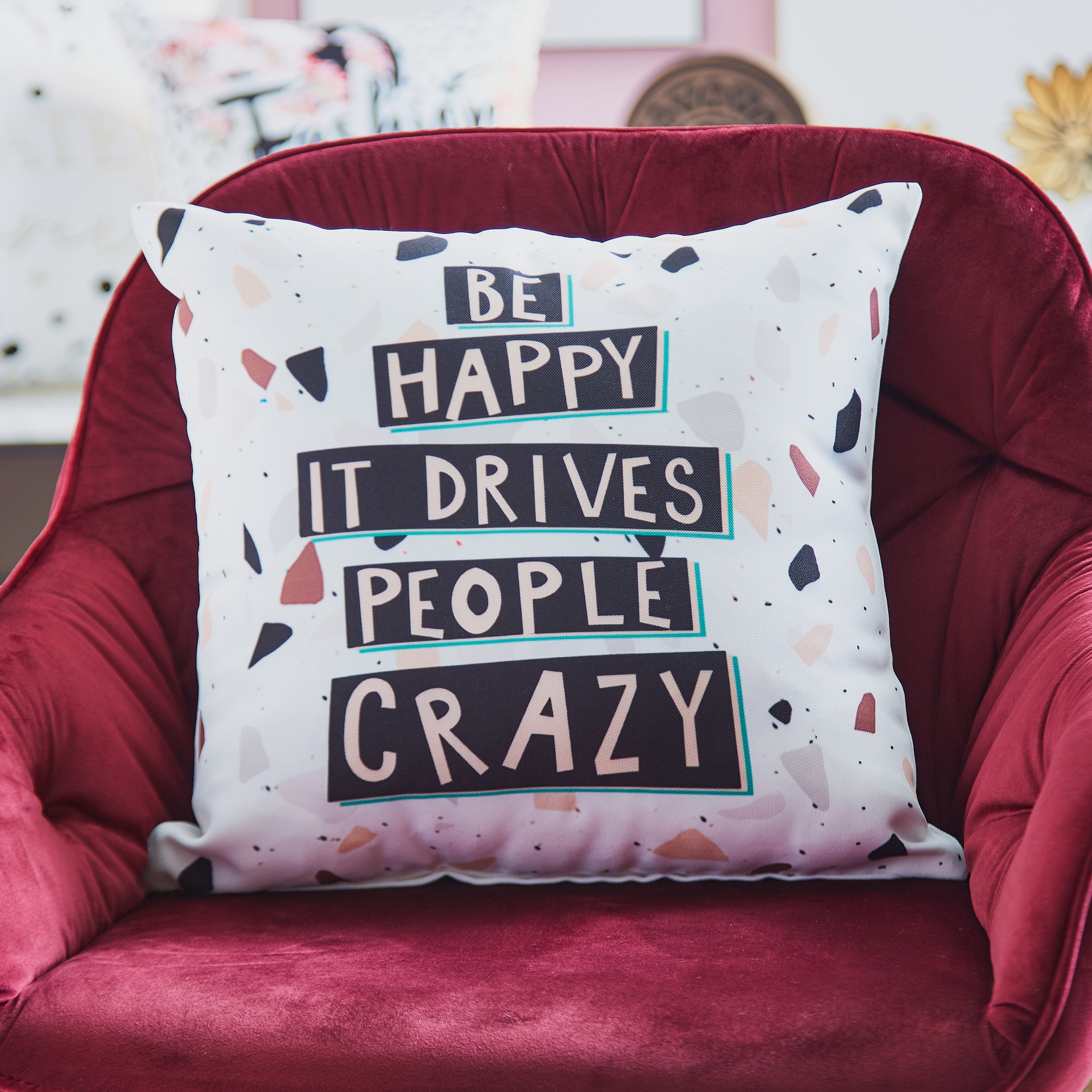 غطاء وسادة بطبعات تيرازو من دالبي- 40x40 سم-hbxhomeware-hbxkidsandyouth-image-1