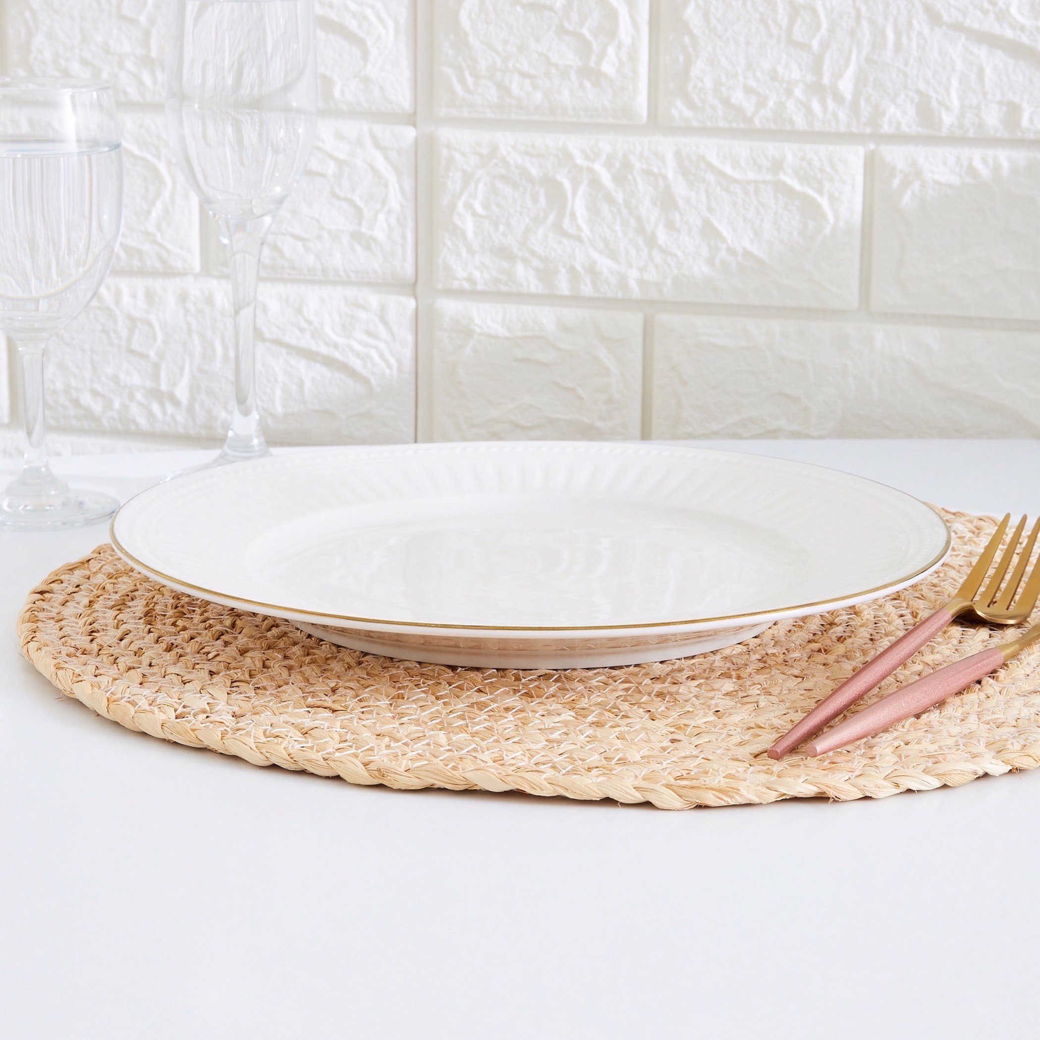 صحن شوربة منقوش بخط ذهبي - 22 سم-hbxdecorandfurnishings-tabletop-crockery-image-2