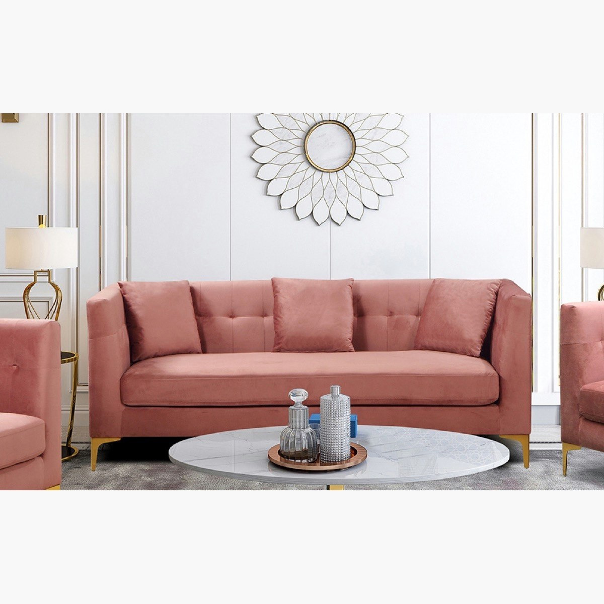 كنبة مخمليّة 3 مقاعد و3 وسائد من بليز-hbxlivingroom-sofasandarmchairs-sofas-image-1