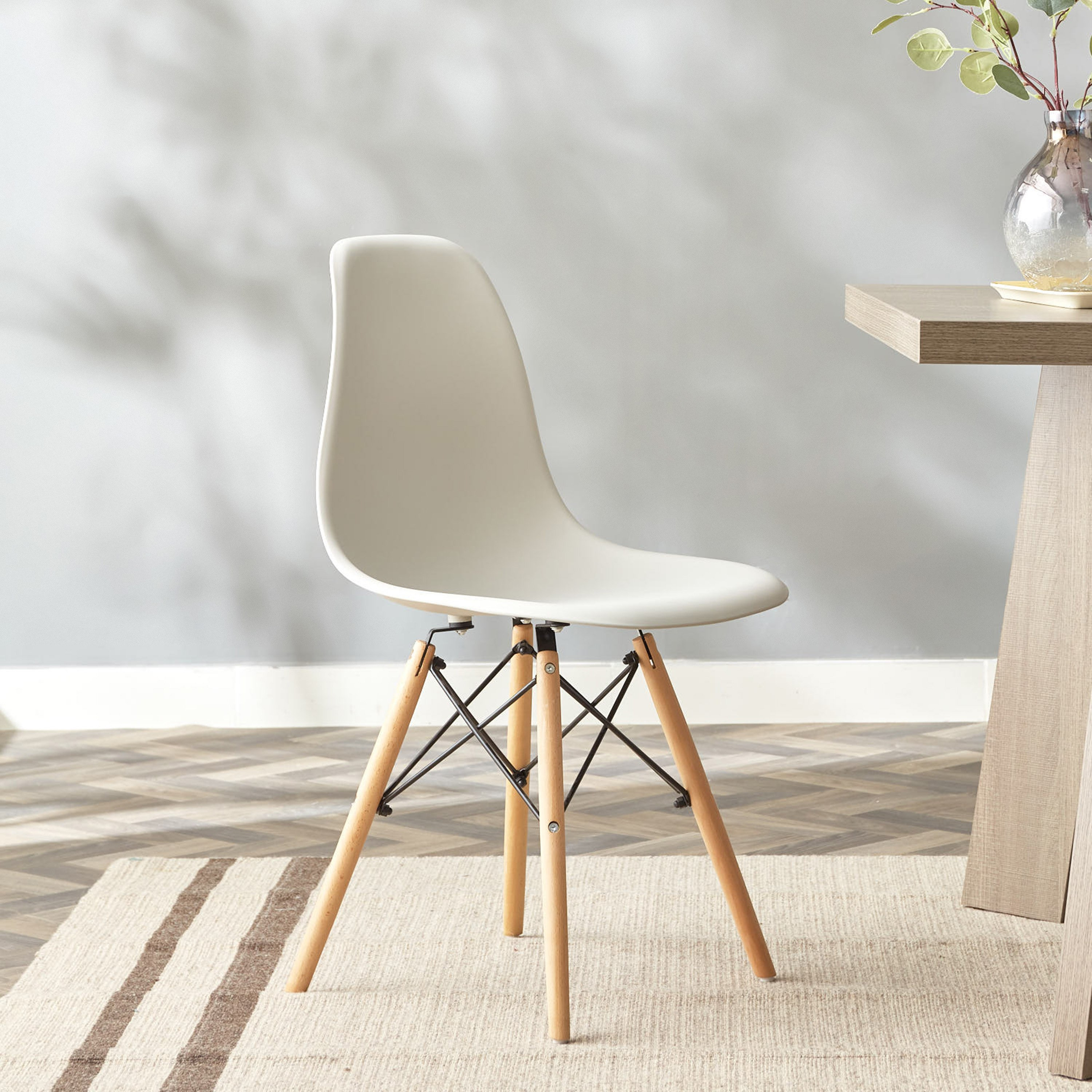 كرسي سفرة من داروين-hbxdiningroom-diningchairs-image-1
