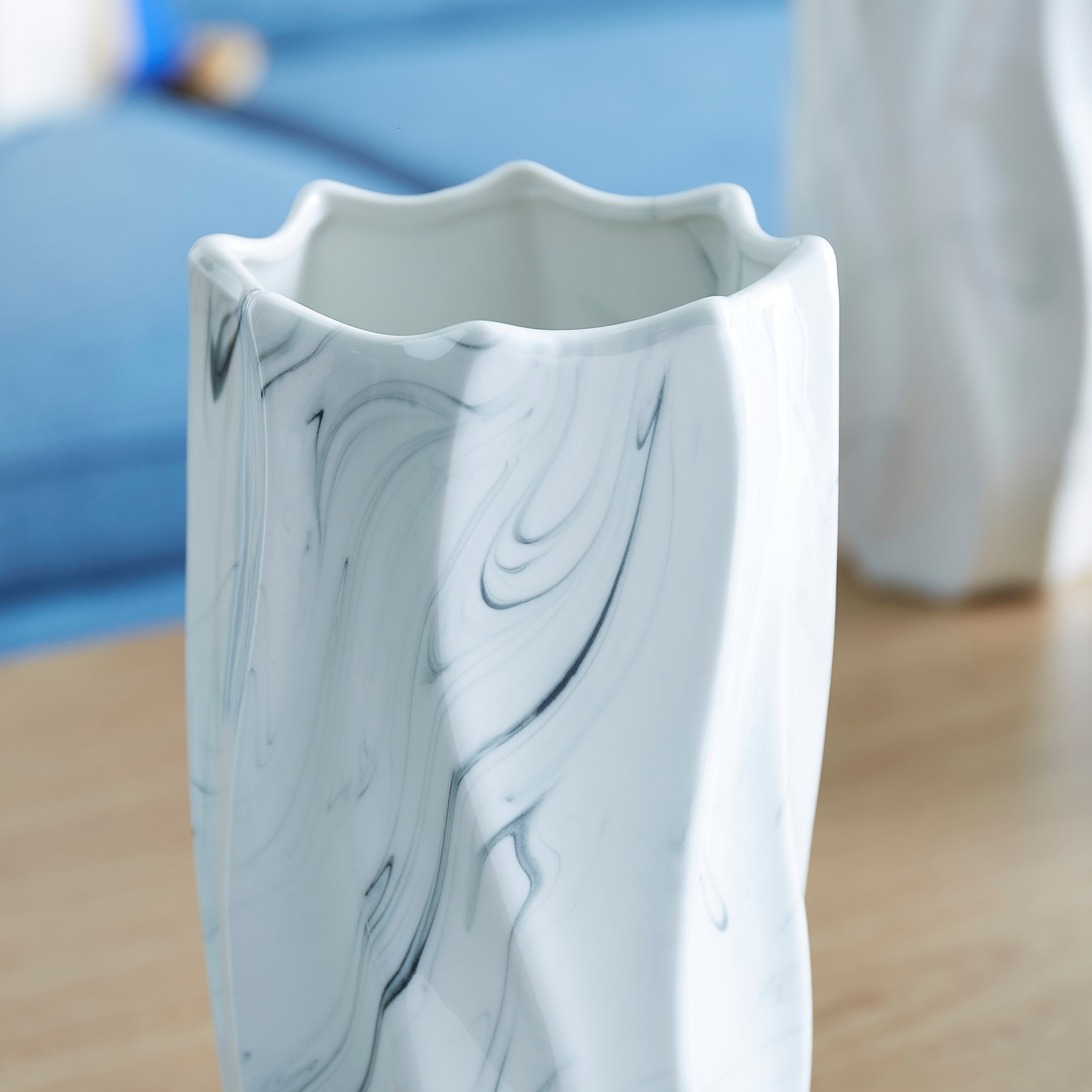 مزهرية رخامية عضوية من السيراميك من إميرالد - 12.5x12.5x27 سم-hbxbedroom-decorandaccessories-vases-image-3