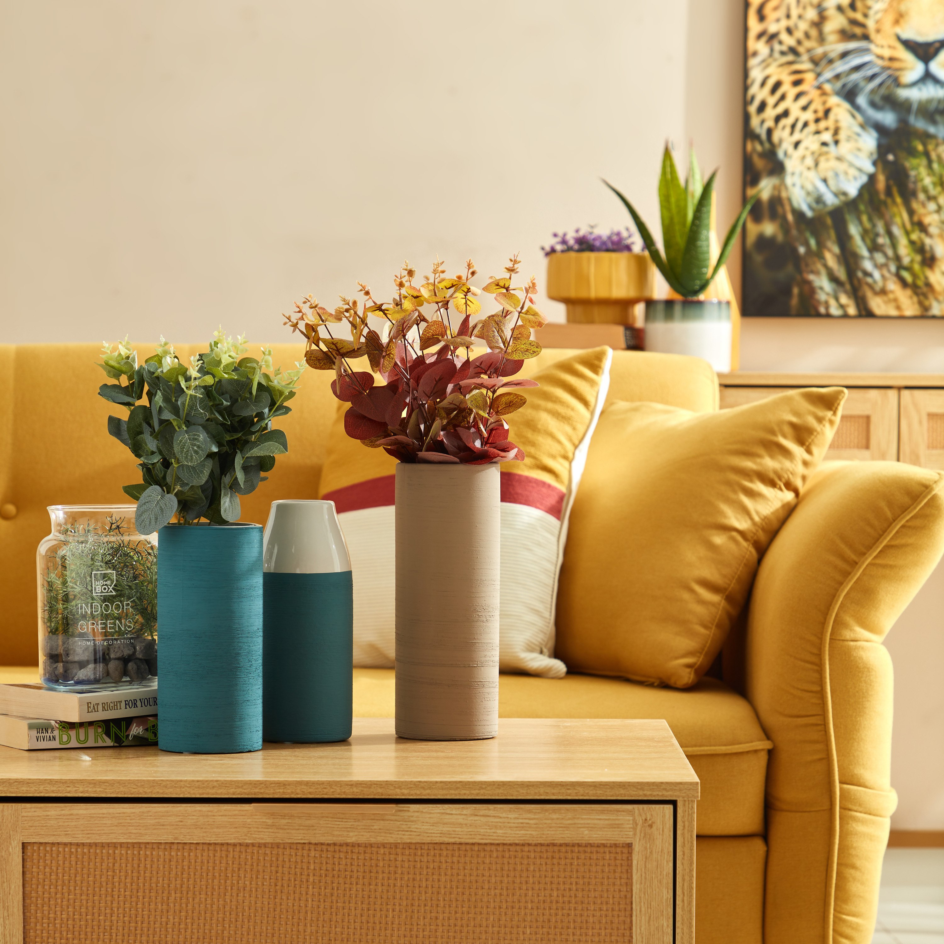 مزهرية سيراميك ثنائية اللون من إميرالد - 9x9x21.5 سم-hbxbedroom-decorandaccessories-vases-image-4