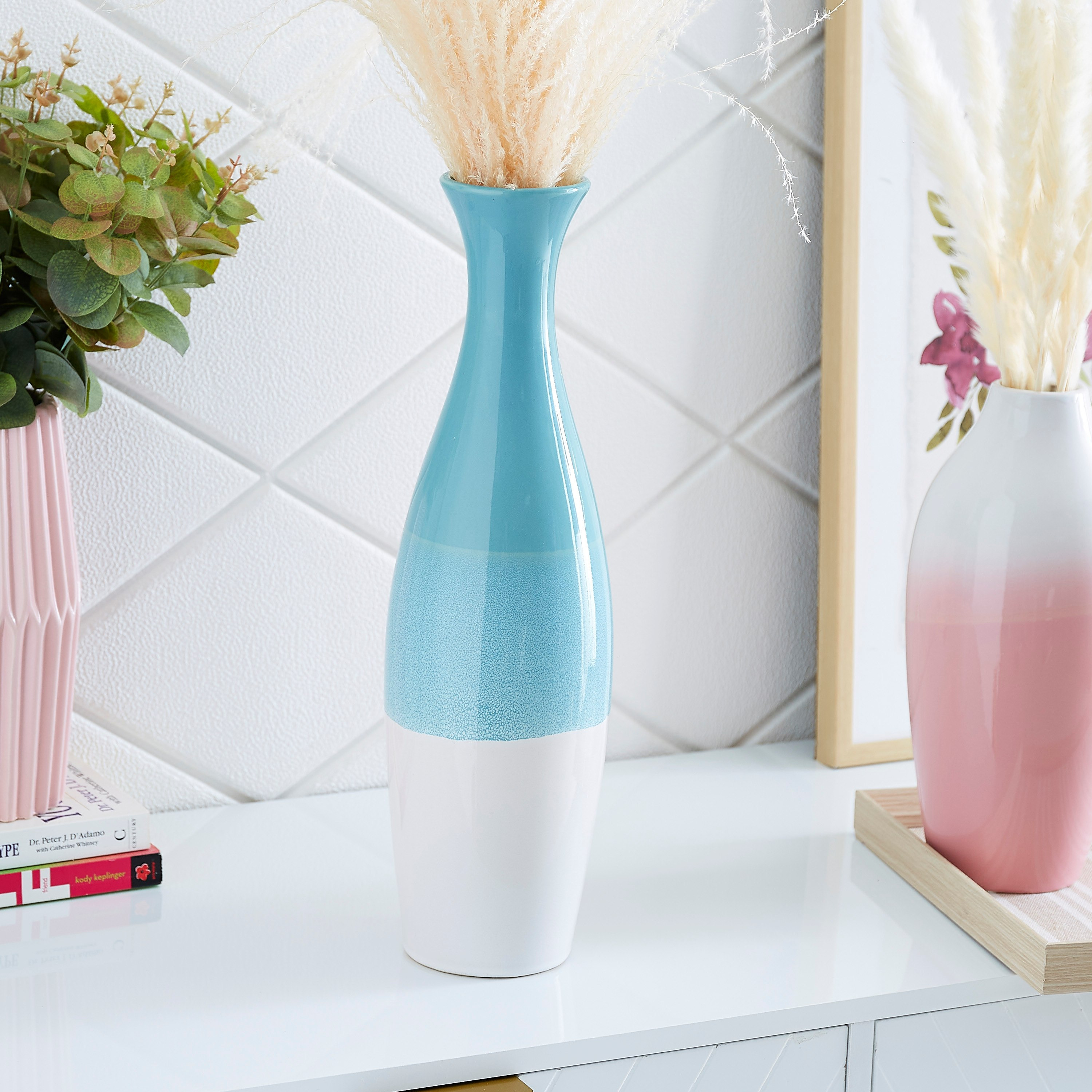 Emerald Ceramic Ombre Curvy Vase - 13x13x45 cm-hbxbedroom-decorandaccessories-vases-image-2
