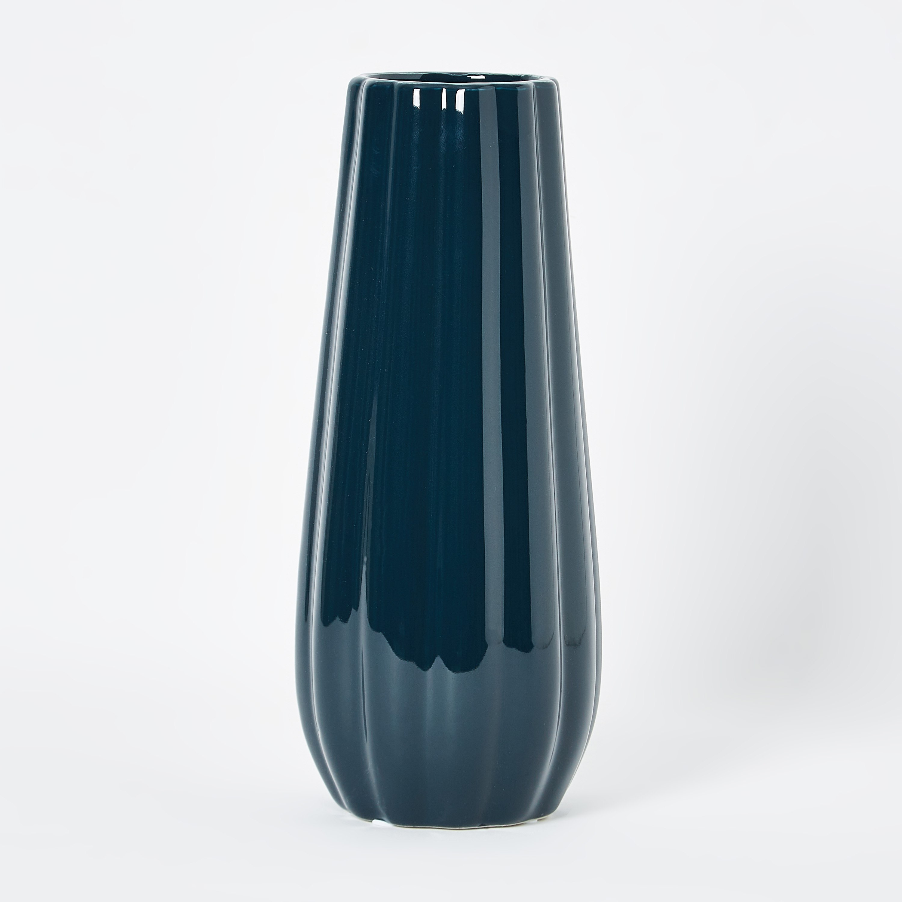 مزهرية مضلعة سيراميك منحنية من إميرالد - 12x12x29 سم-hbxbedroom-decorandaccessories-vases-image-5