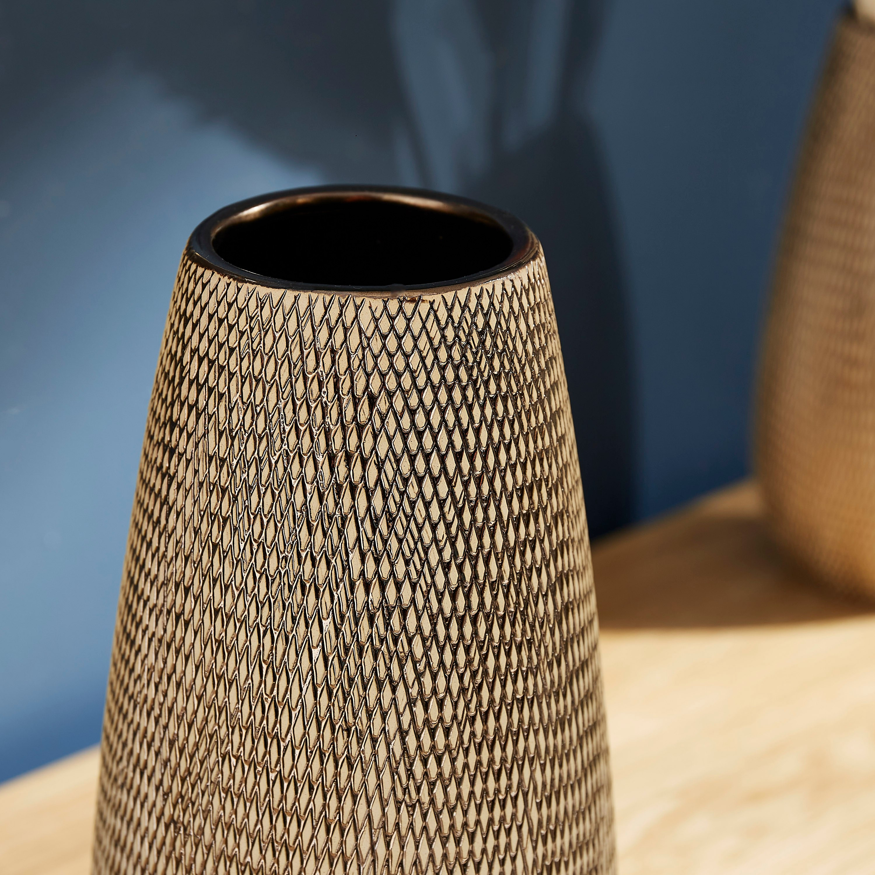 Adra Small Monochrome Ceramic Luxury Vase -  14x14x32 cm-hbxbedroom-decorandaccessories-vases-image-3