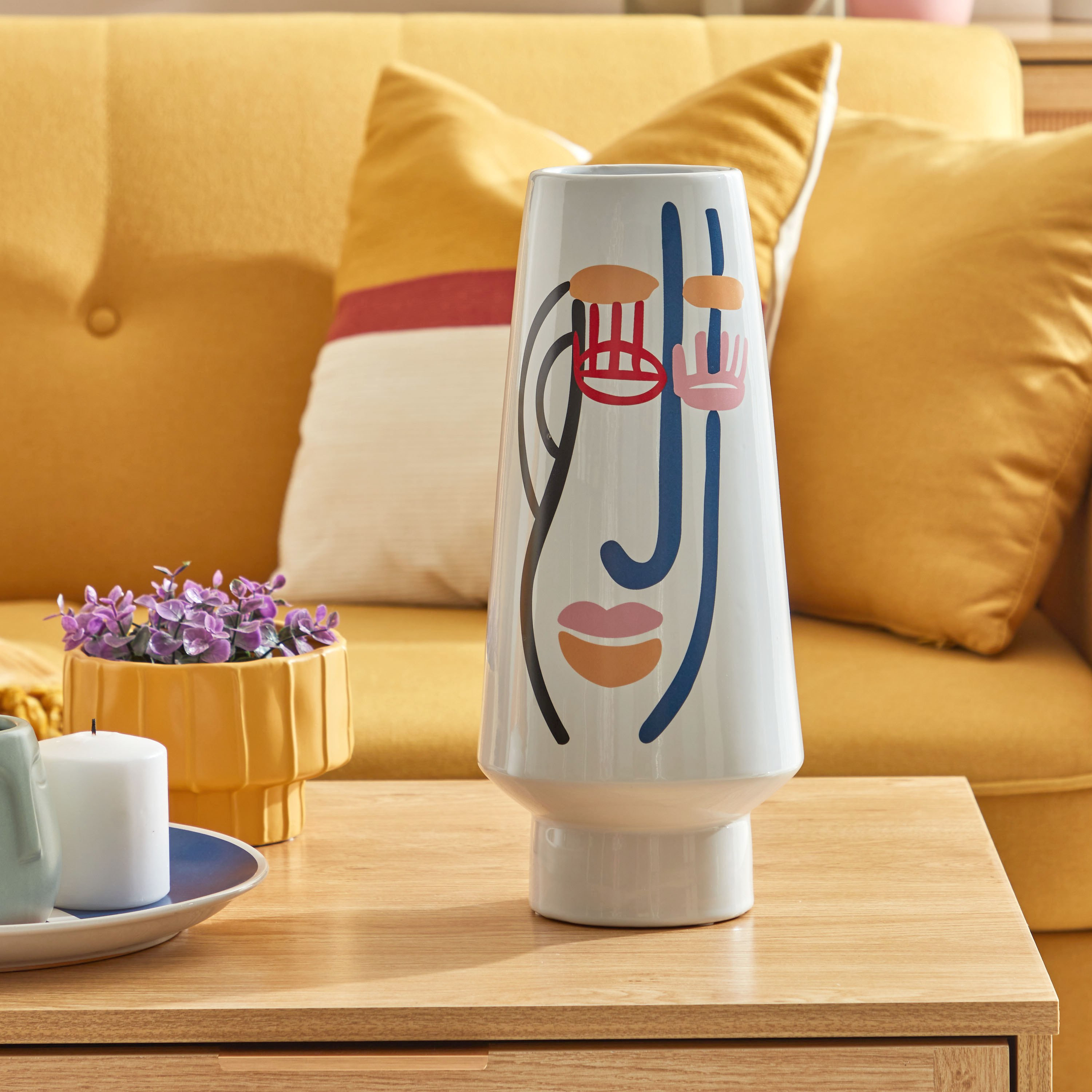 مزهرية سيراميك طويلة من أدرا - 16x16x36 سم-hbxbedroom-decorandaccessories-vases-image-1