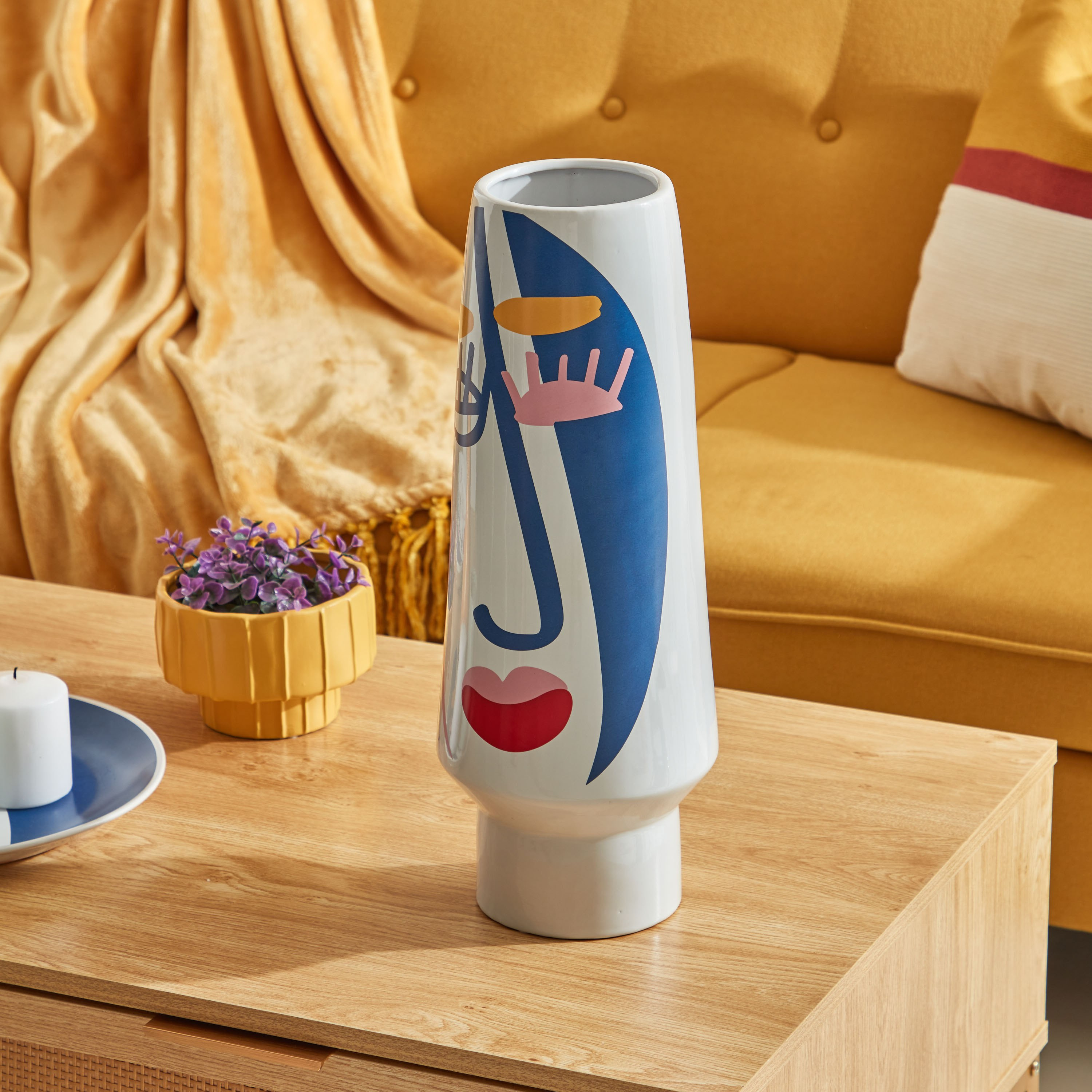 مزهرية سيراميك بتصميم عيون مرسومة من آدرا - 18x47 سم-hbxbedroom-decorandaccessories-vases-image-2
