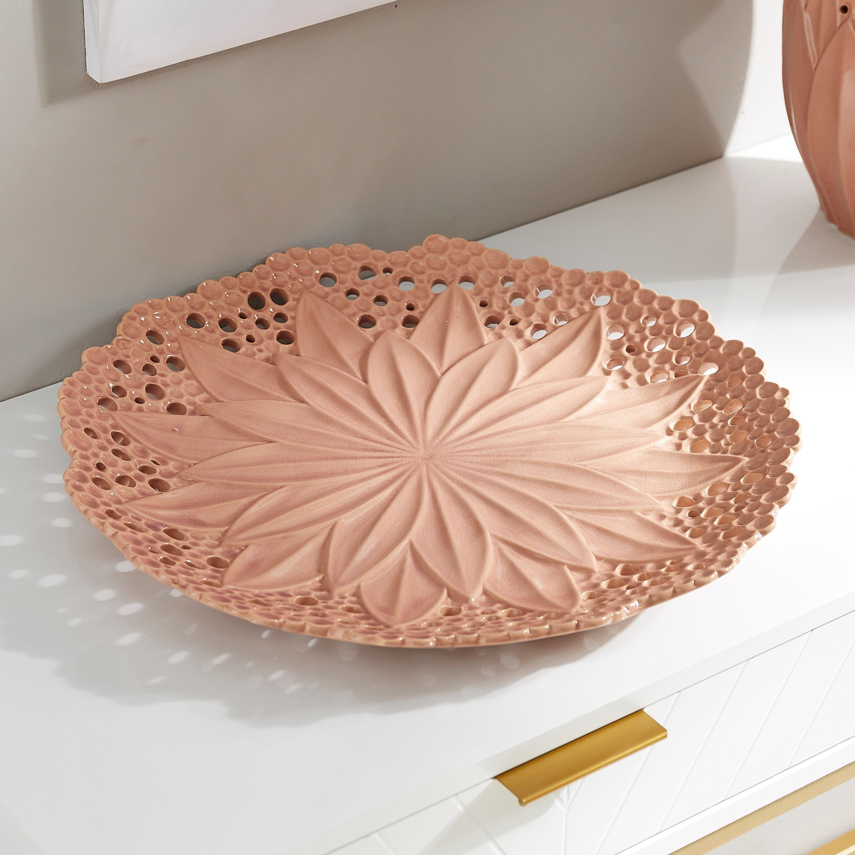 صحن سيراميك ثلاثي الأبعاد من آدرا - 43x43x5-hbxhomeware-hbxdecorandfurnishings-image-1