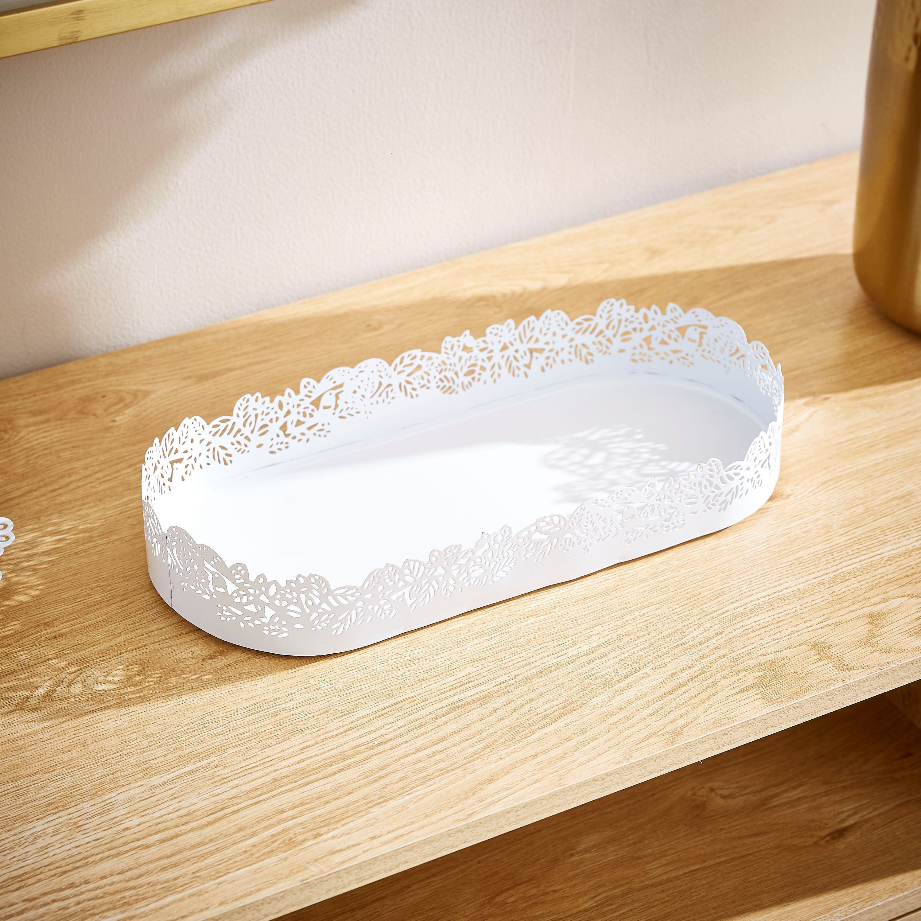 Noah Metal Baroque Oval Candle Dish - 35x15 cm-hbxlivingroom-decorandaccessories-candleholders-image-2