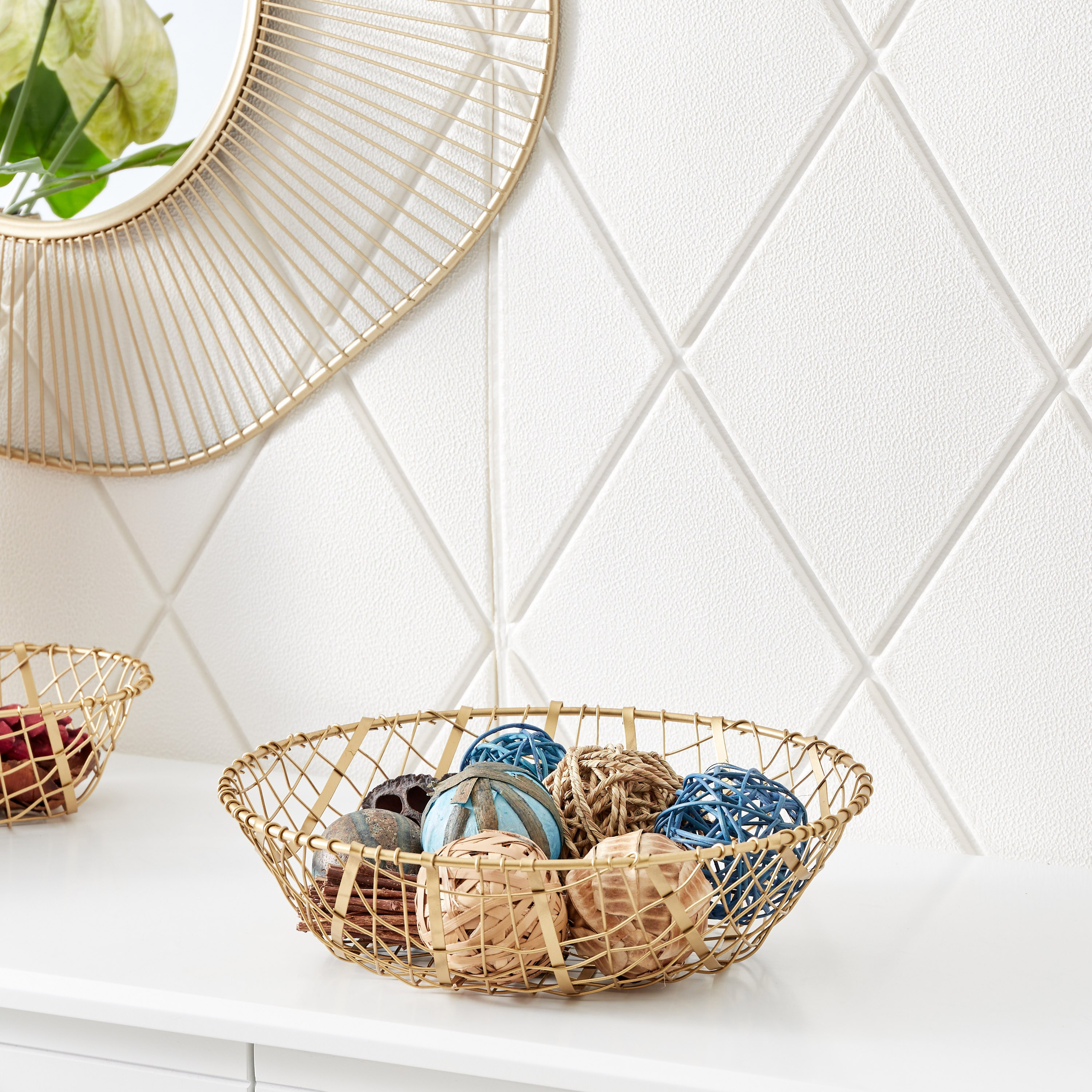 وعاء كروي بسلك معدني من لميا - 33x33x10 سم-hbxdecorandfurnishings-homeaccessories-bowls-image-1