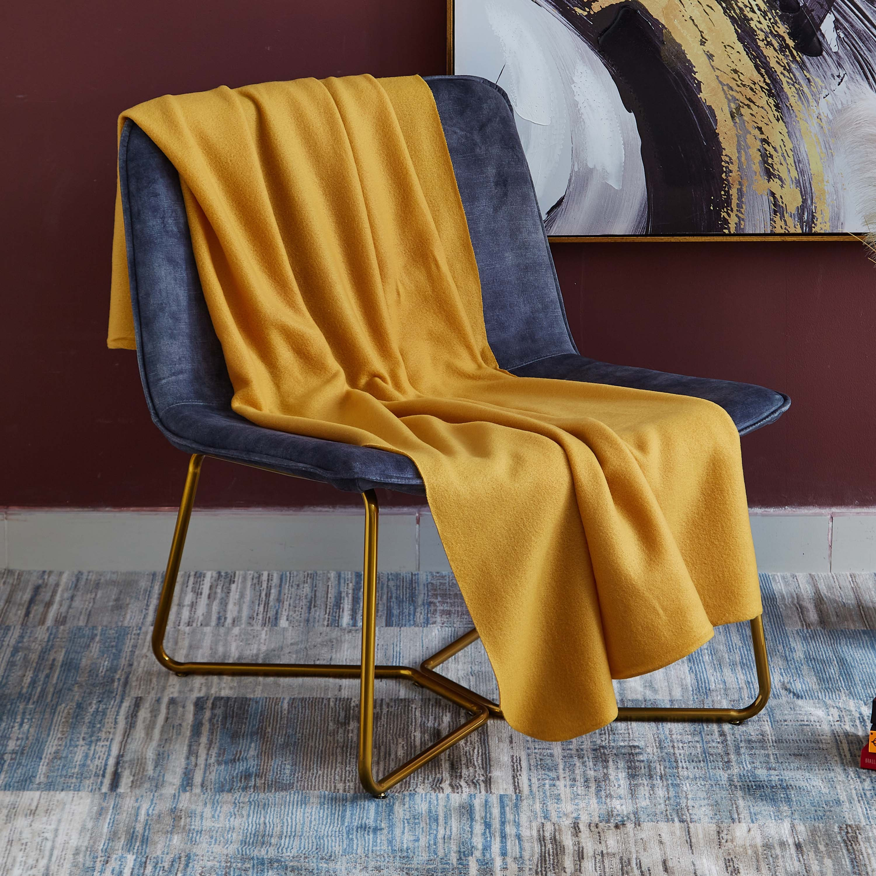 بطانية خفيفة صوف بولار من أتلانتا - 120 × 160 سم-hbxhomeware-hbxbedroom-image-1