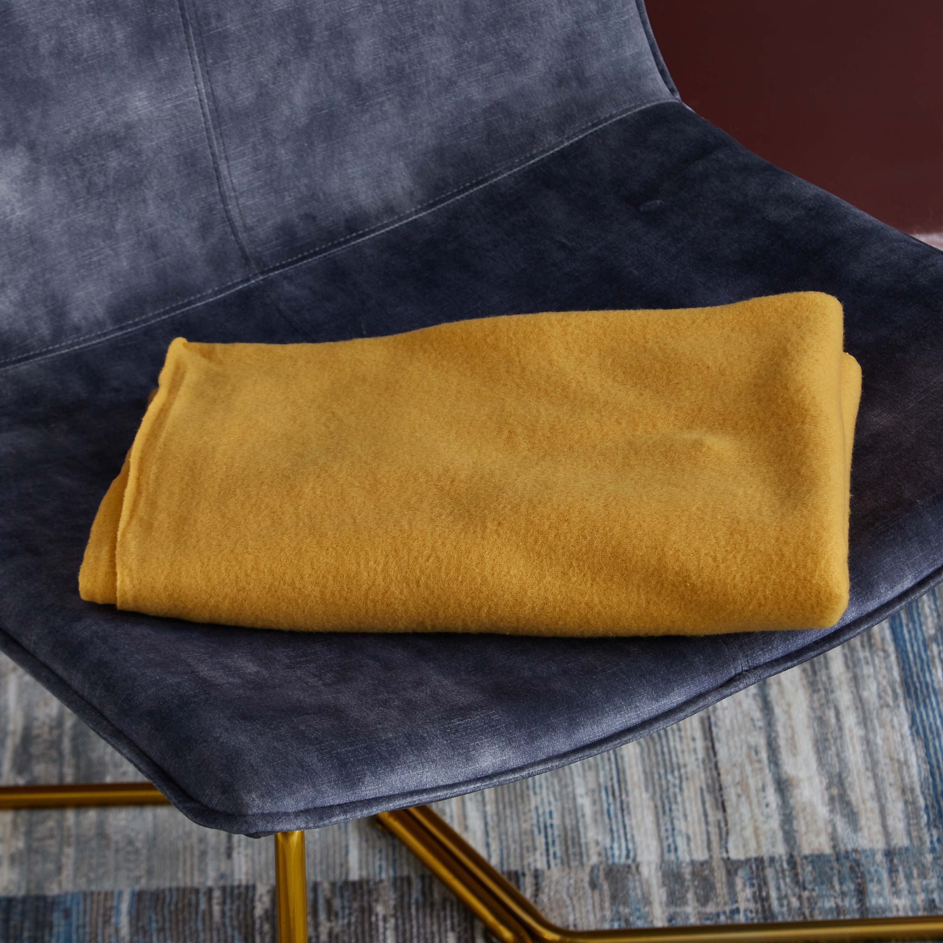 بطانية خفيفة صوف بولار من أتلانتا - 120 × 160 سم-hbxhomeware-hbxbedroom-image-3