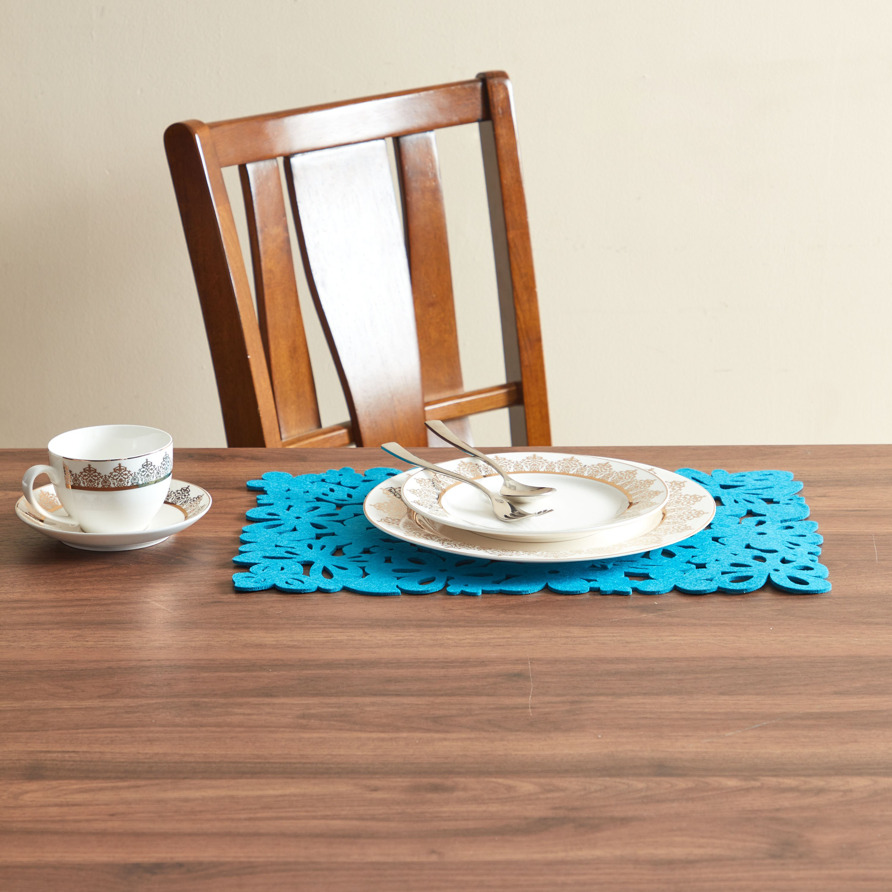 لبادة صحون بتصميم أزهار - 30x45 سم-hbxdecorandfurnishings-homefurnishings-tablelinens-image-4