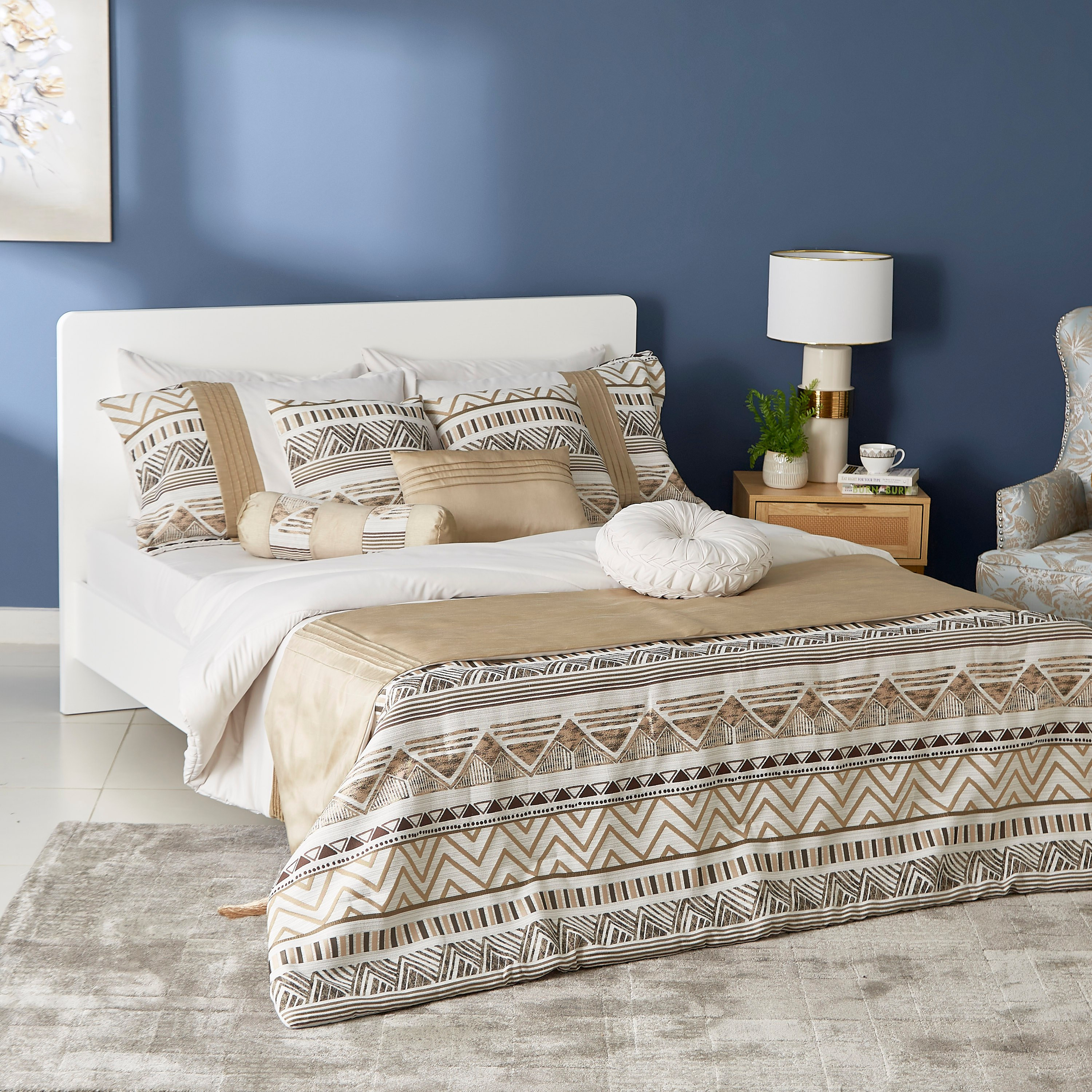 طقم لحاف سوبر كينج جاكار 12 قطعة من إيلا - 240x240 سم-hbxhomeware-hbxdecorandfurnishings-image-1
