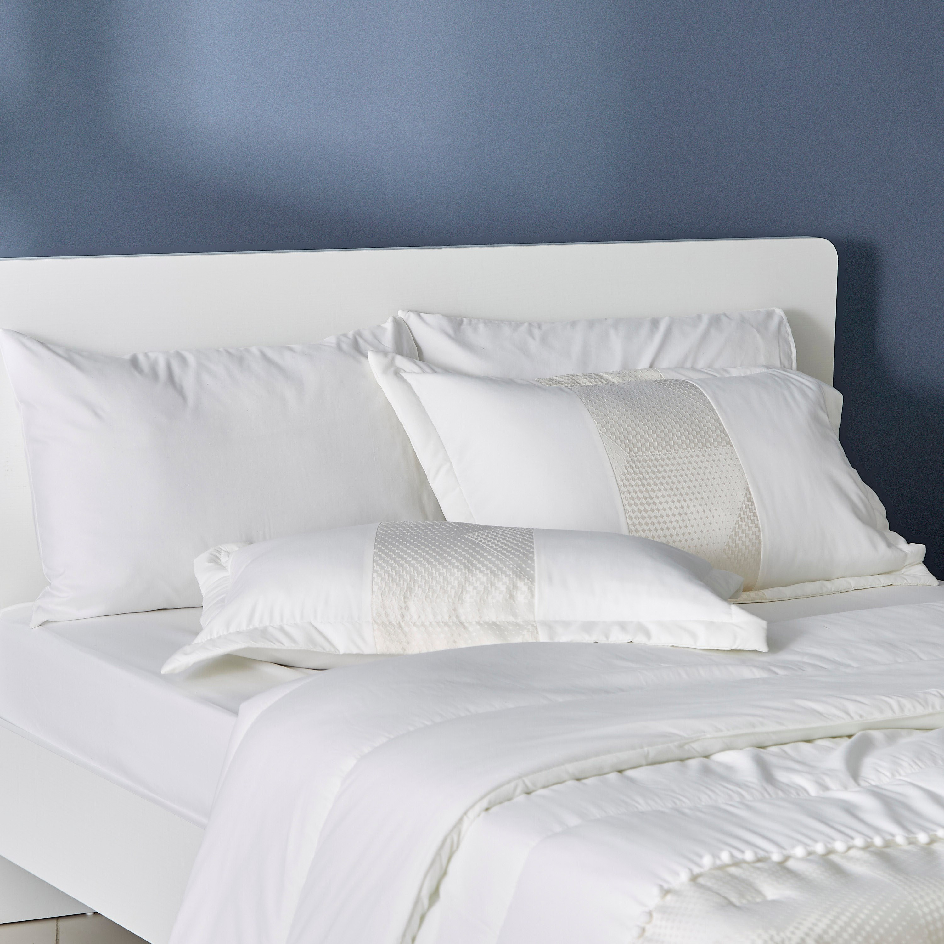 طقم لحاف سوبر كينج جاكار 12 قطعة من تايلور - 240x240 سم-hbxhomeware-bedding-bedinabag-image-5