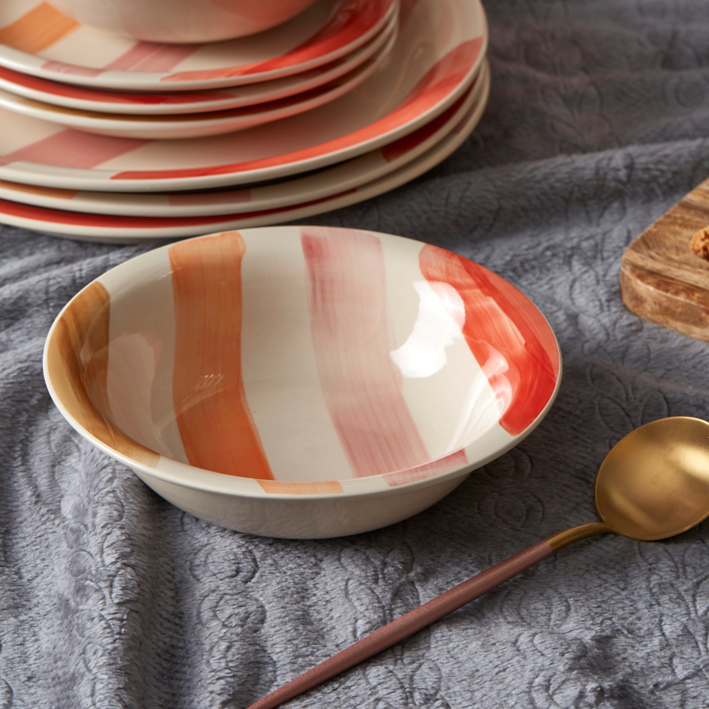 Elegenza 16-Piece Stripes Stoneware Dinner Set-hbxhomeware-hbxkitchen-image-3