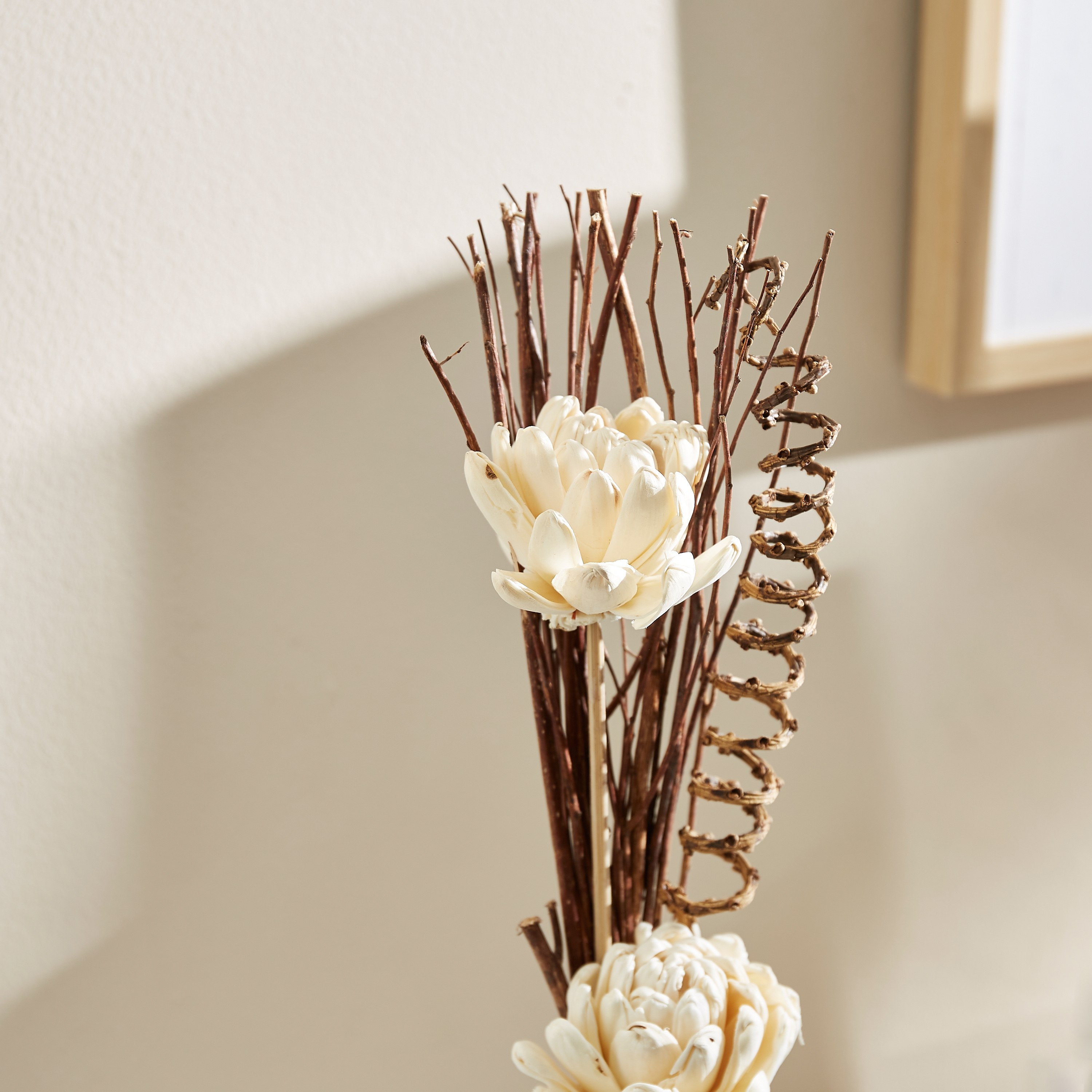 باقة زهور في أصيص سيراميك من إيستيل - 11x11x40 سم-hbxdecorandfurnishings-homeaccessories-artificialflowersandplants-image-2