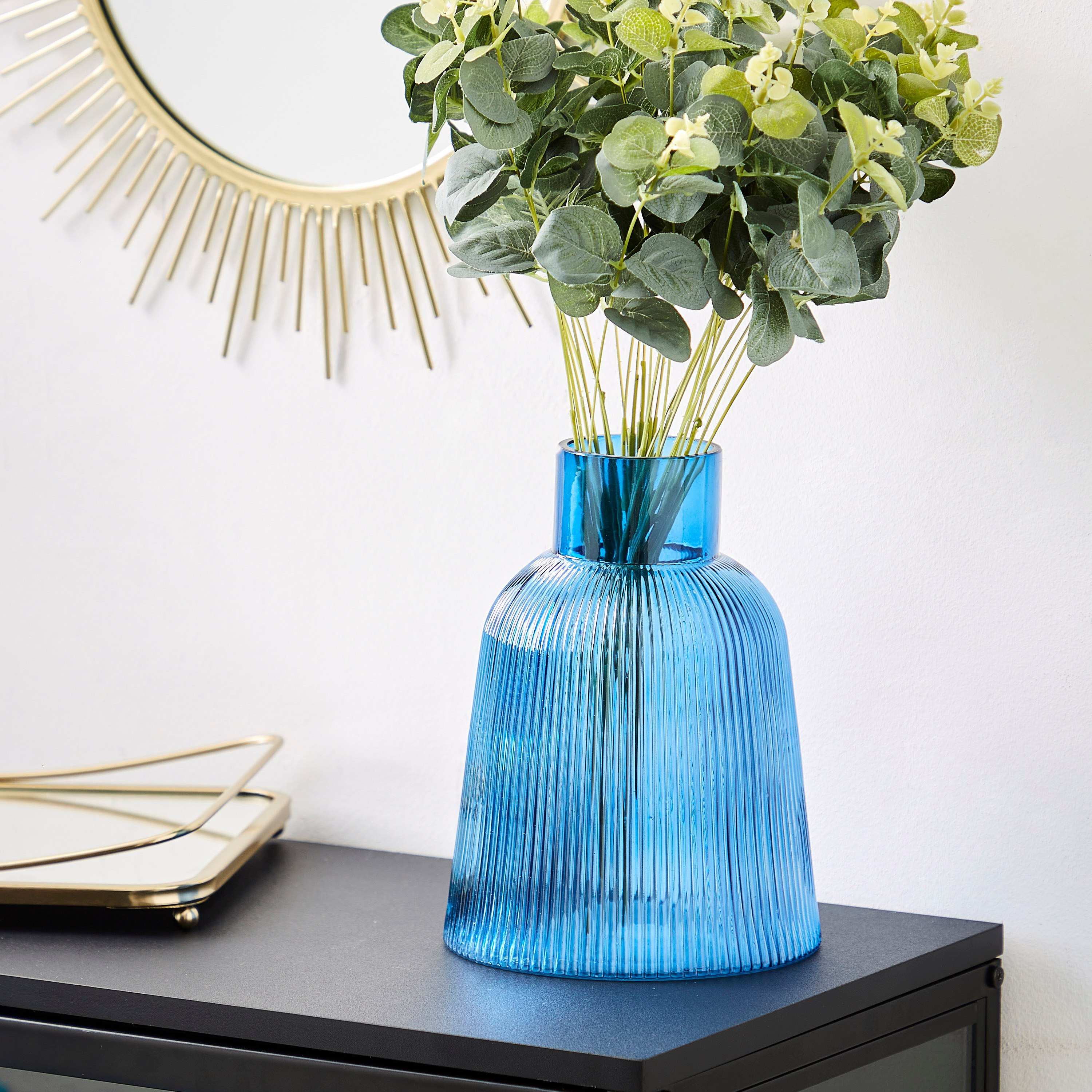 مزهرية زجاجية برقبة من هيبورن - 18x23 سم-hbxbedroom-decorandaccessories-vases-image-1