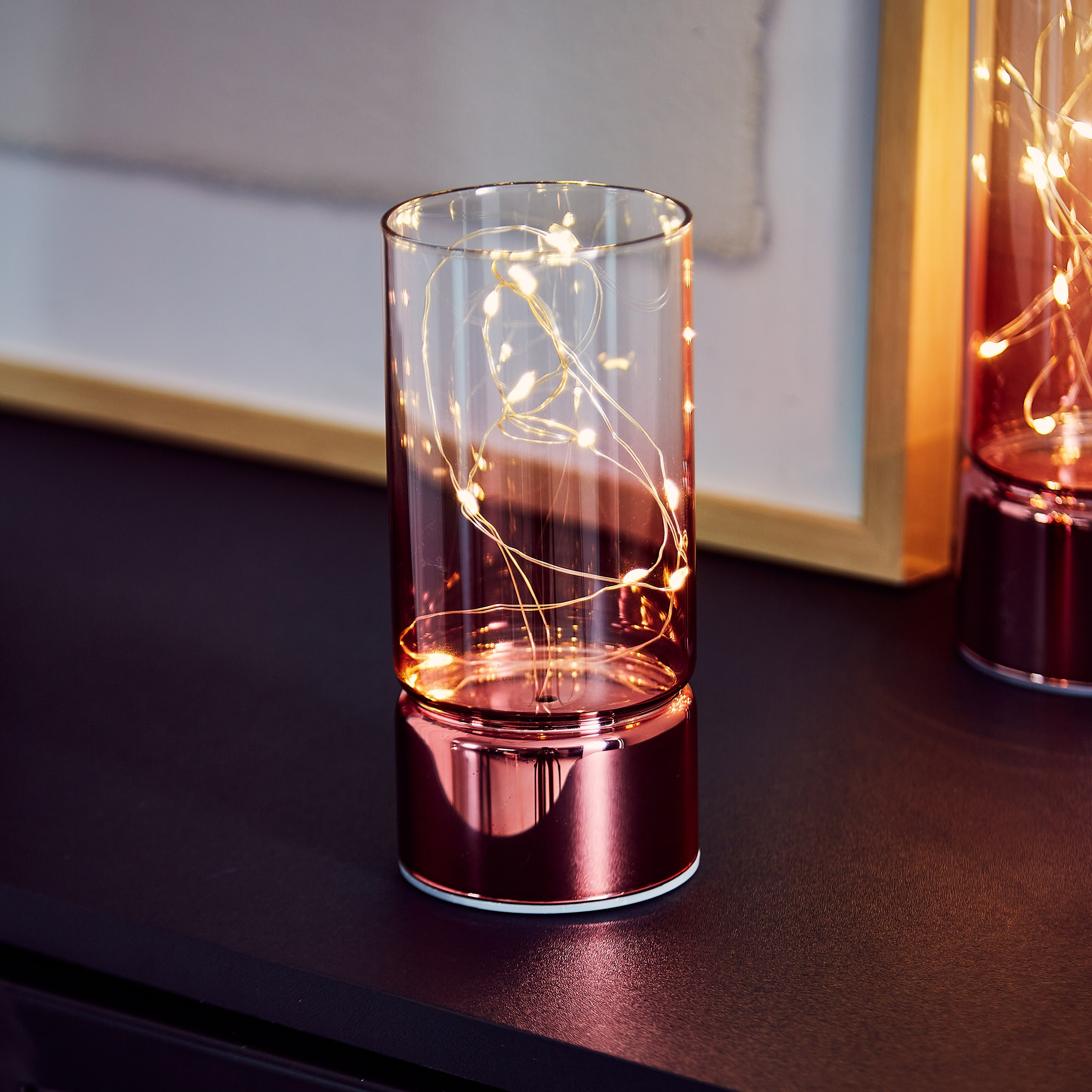 مزهرية زجاج أسطوانية صغيرة بمصابيح أل إي دي من أفا أومبير - 7x15 سم-hbxhomeware-lighting-decorativesandstringlights-image-2