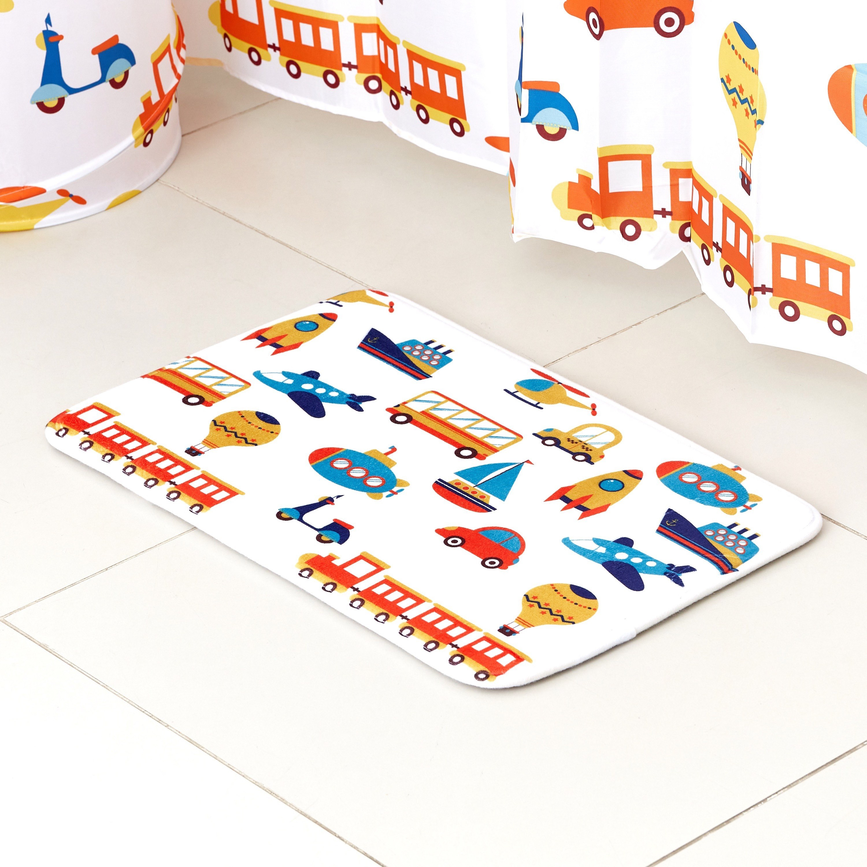 سجادة حمّام إسفنج بطبعات وسائل نقل من أريس - 40x69 سم-hbxhomeware-hbxkidsandyouth-image-1