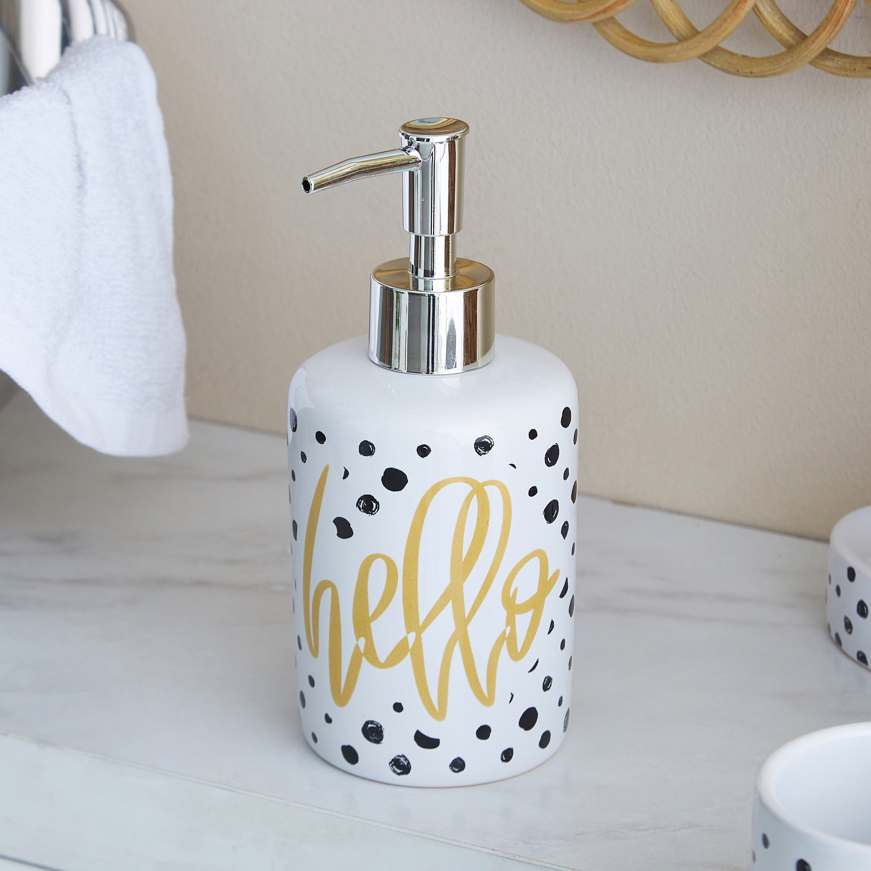 موزّع صابون سائل سيراميك وكوب وصحن صابون بتصميم منقّط من أريس-hbxhomeware-hbxkidsandyouth-image-2