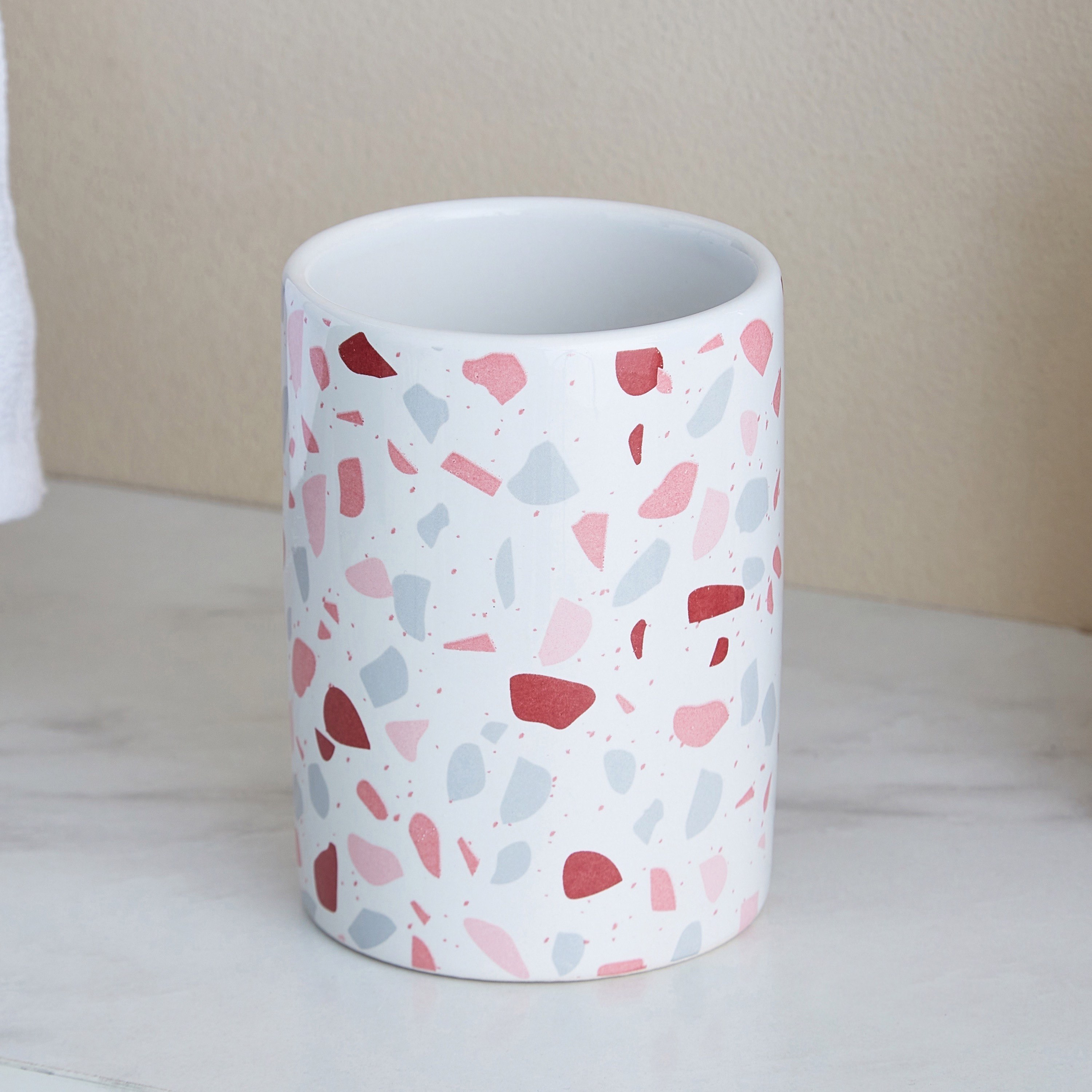 موزّع صابون سائل سيراميك وكوب وصحن صابون بتصميم تيرازو من أريس-hbxhomeware-hbxkidsandyouth-image-3