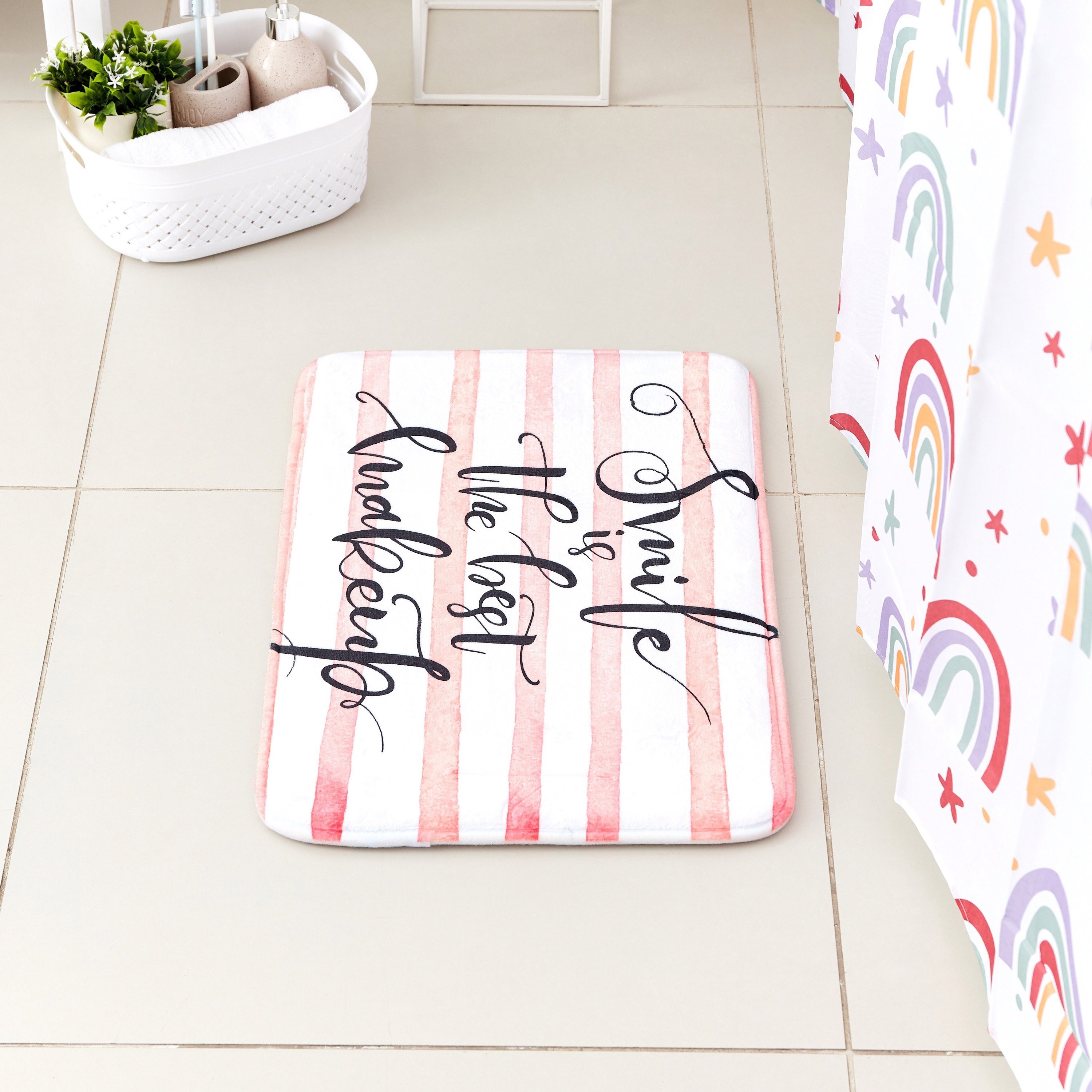 سجادة حمّام فلانيل بطبعات مكياج من أريس - 40x60 سم-hbxhomeware-hbxkidsandyouth-image-2
