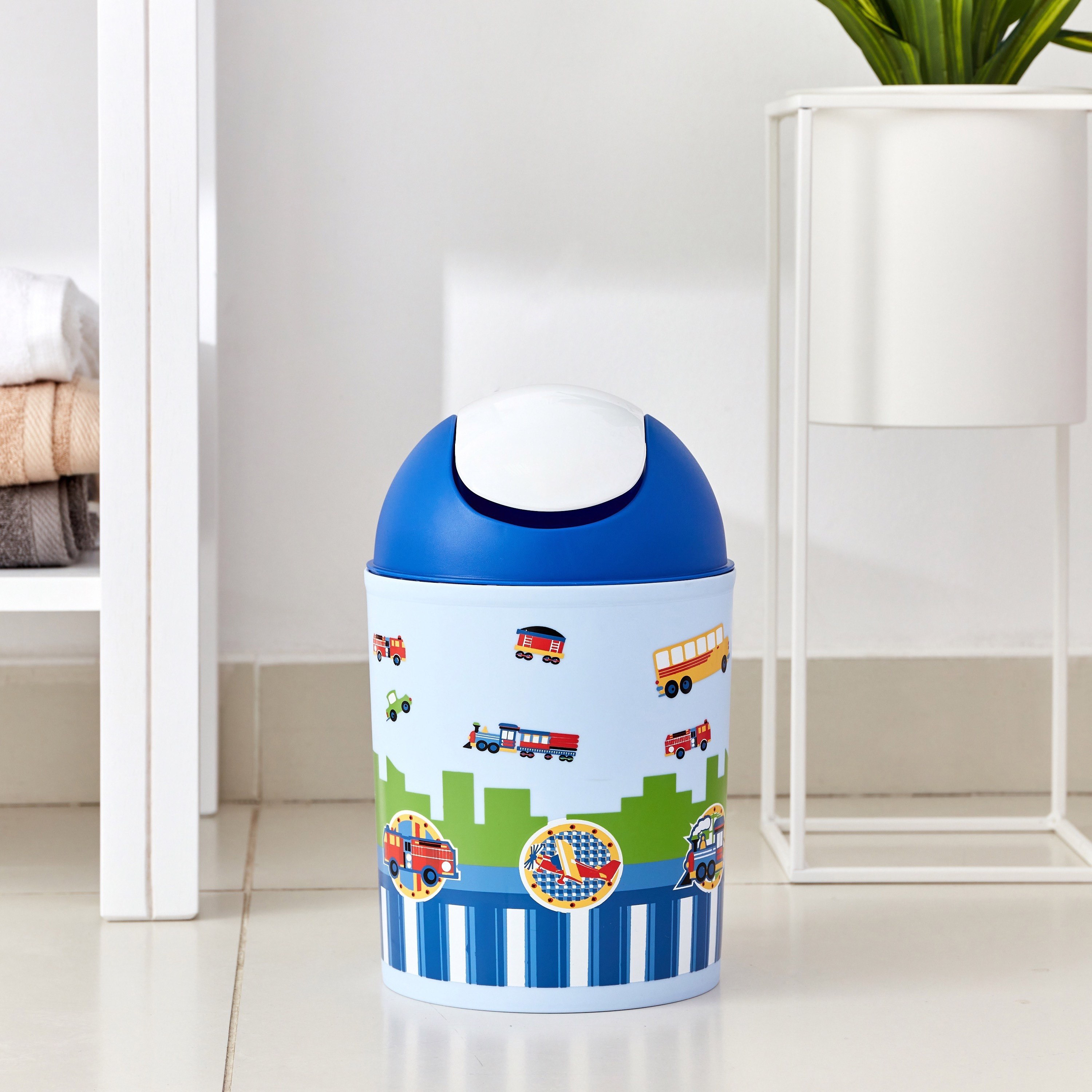 سلّة نفايات بولي بروبلين بطبعات سيّارات من أريس  - 19.5x24 سم-hbxhomeware-hbxkidsandyouth-image-1