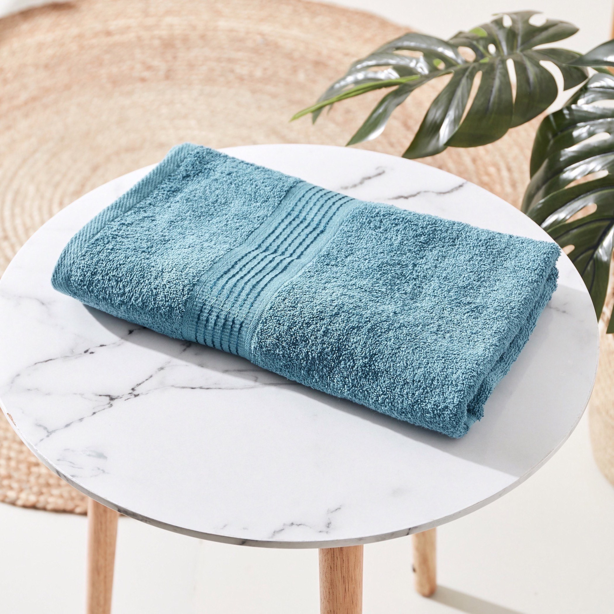 منشفة حمام ممشطة من إيسنشيال - 70×140 سم-hbxbathroom-bathroomtextiles-image-2
