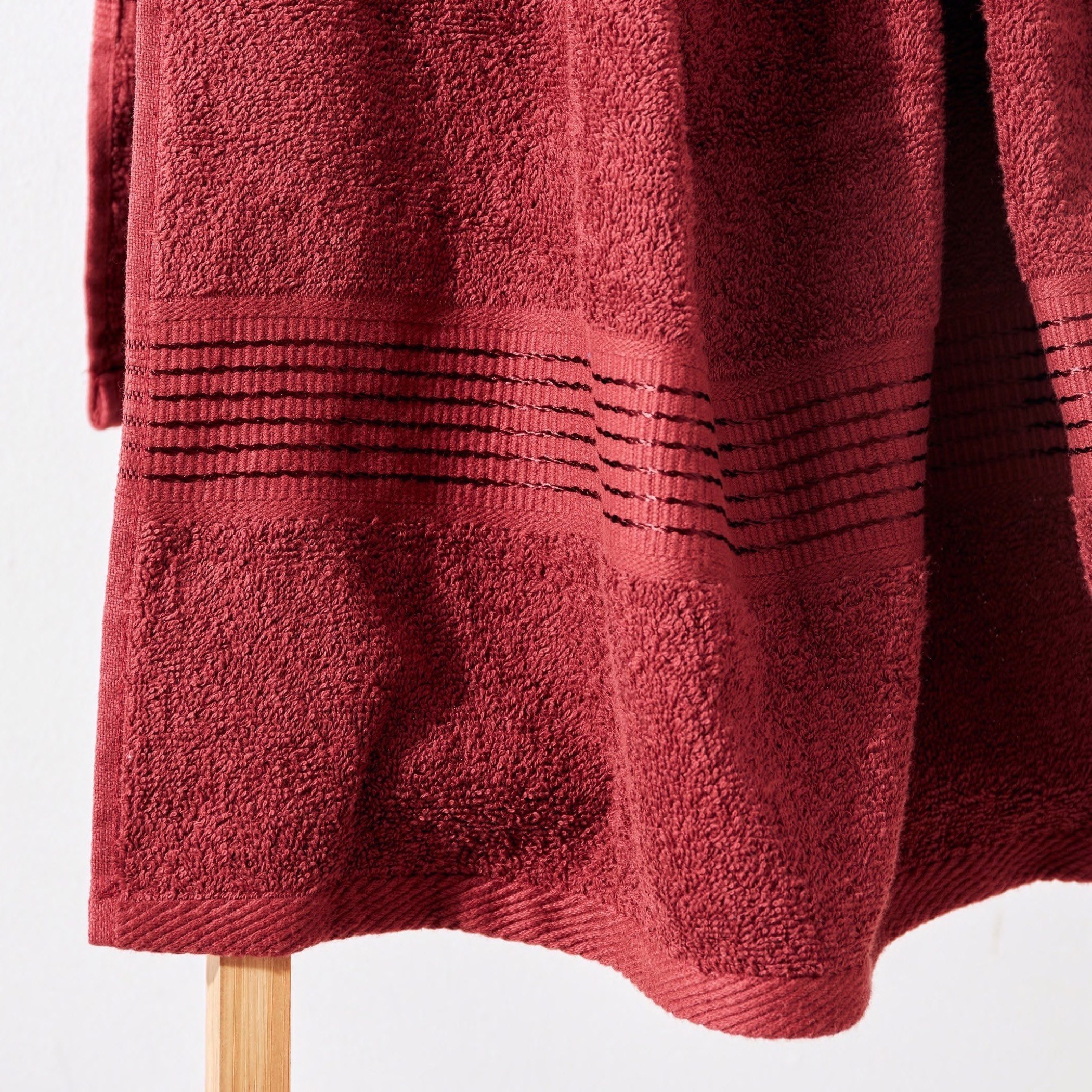 منشفة حمام من إيسنشيال - 70×140 سم-hbxbathroom-bathroomtextiles-image-3