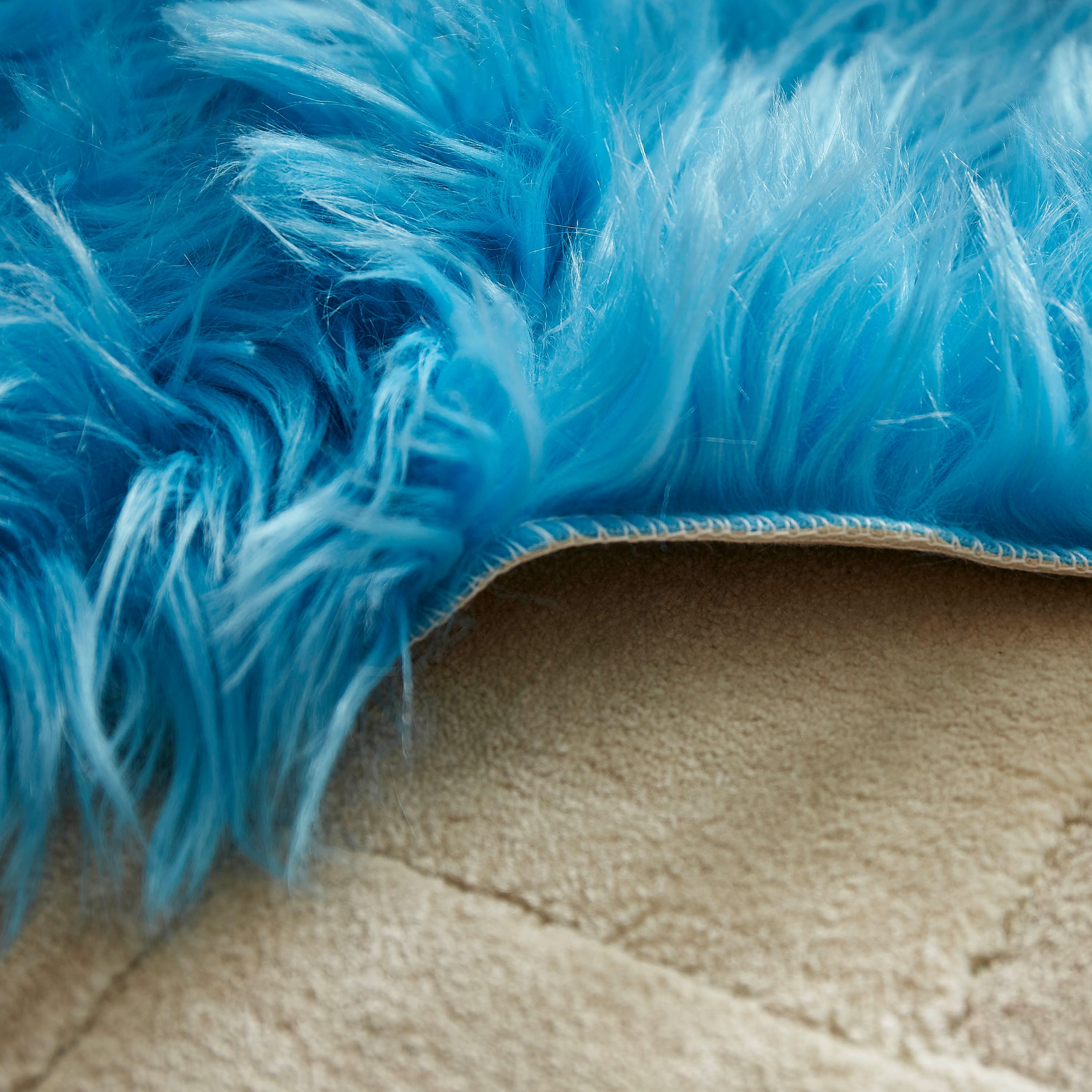 Fluffy Cloud Faux Fur Rug - 67x100 cm-hbxhomeware-hbxkidsandyouth-image-3