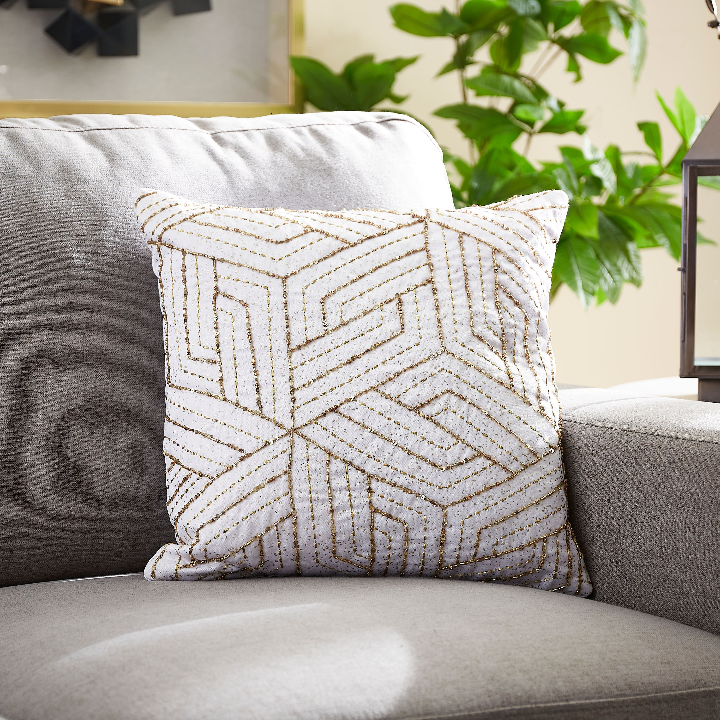 غطاء وسادة مزيّن بالخرز وطبعات فويل لورين من ألور - 40x40 سم-hbxhomeware-cushionsandcovers-cushioncovers-image-1